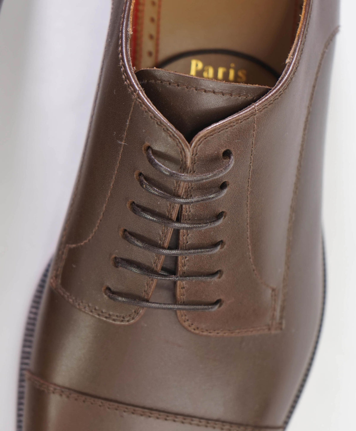 $1,290 LOUBOUTIN - Brown Leather Derbies - US 8 (41EU)
