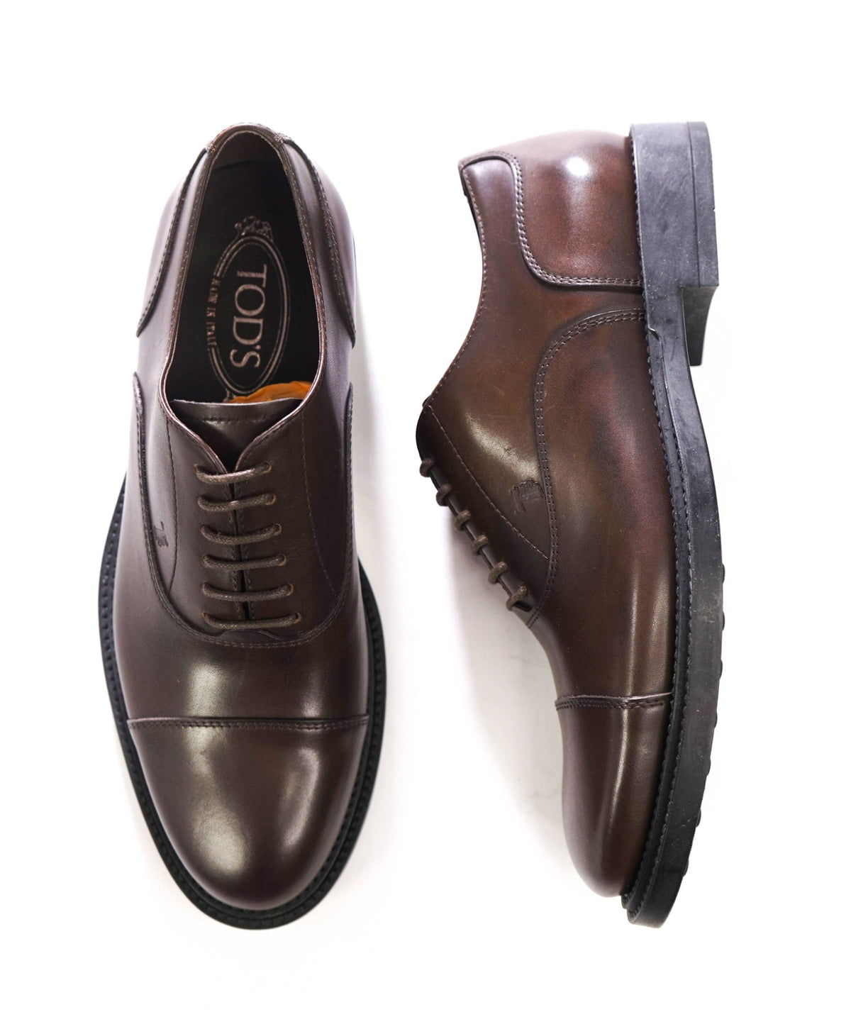 $975 TOD'S - Brown Leather Oxfords - US 7 (6UK)