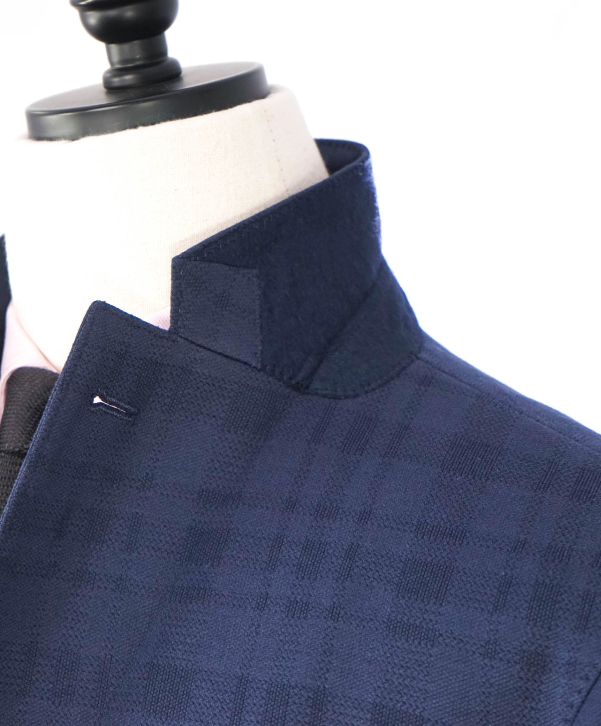 $1,200 SAKS 5TH AVE - Navy Blue Tonal Plaid Cotton Blazer - 46R