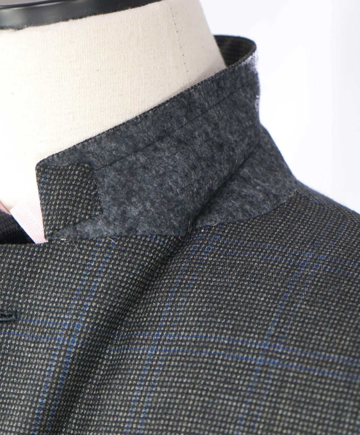 $6,900 BRIONI - Green Flannel Wool Unfinished Sleeve Blazer - 42R