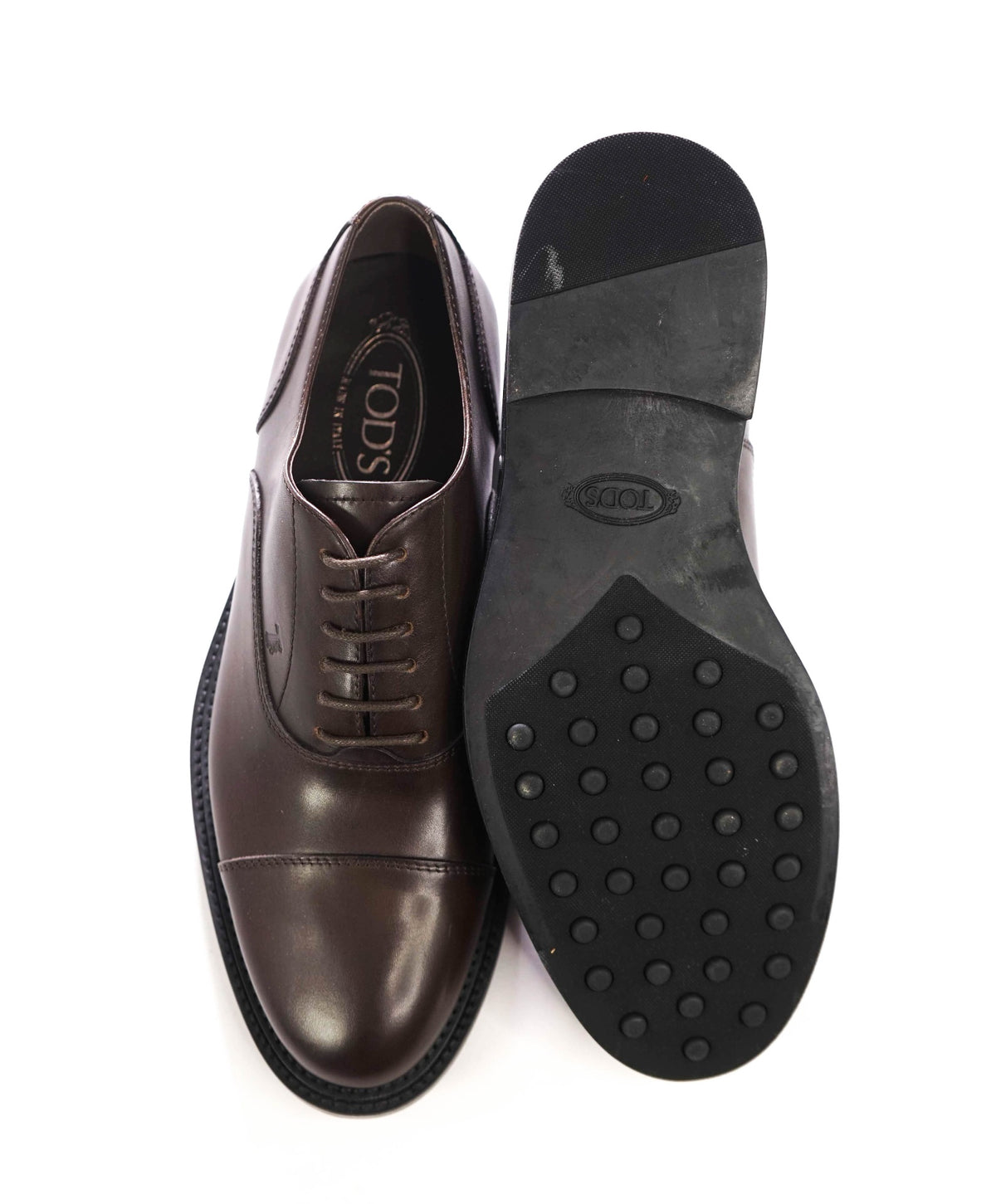 $975 TOD'S - Brown Leather Oxfords - US 7 (6UK)