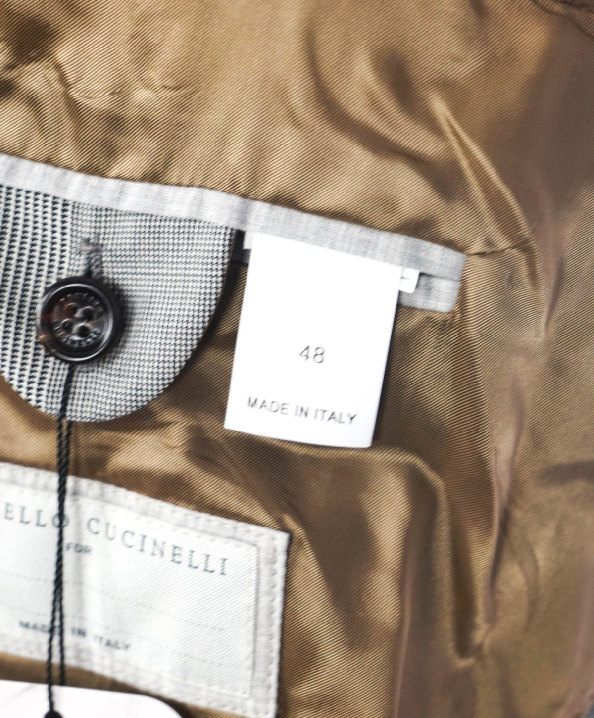 $3,850 BRUNELLO CUCINELLI - Wool 2/3-Roll Blazer - 38R