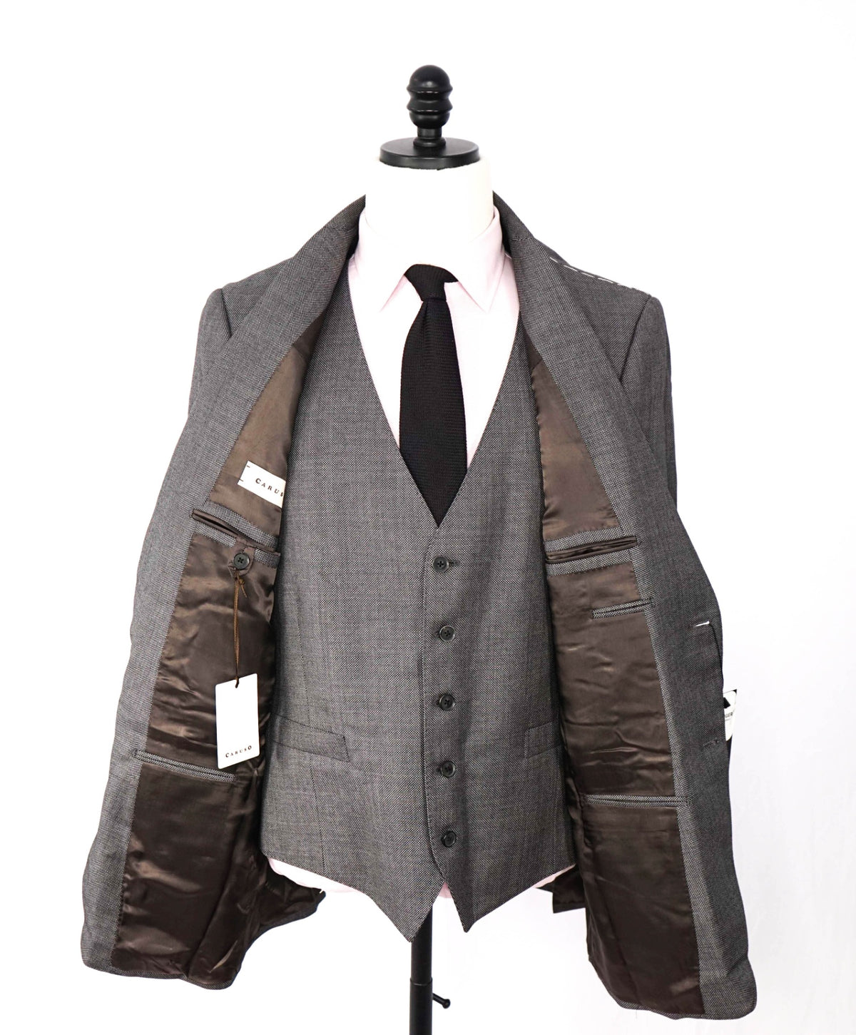 $2,965 CARUSO - Gray Superfine 120's Wool 3-Piece Suit - 44R