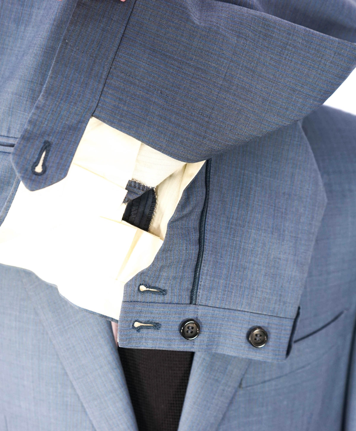 $3,000 CANALI - "EXCLUSIVE" Blue/Gray Stripe Wool/Silk Suit - 44R