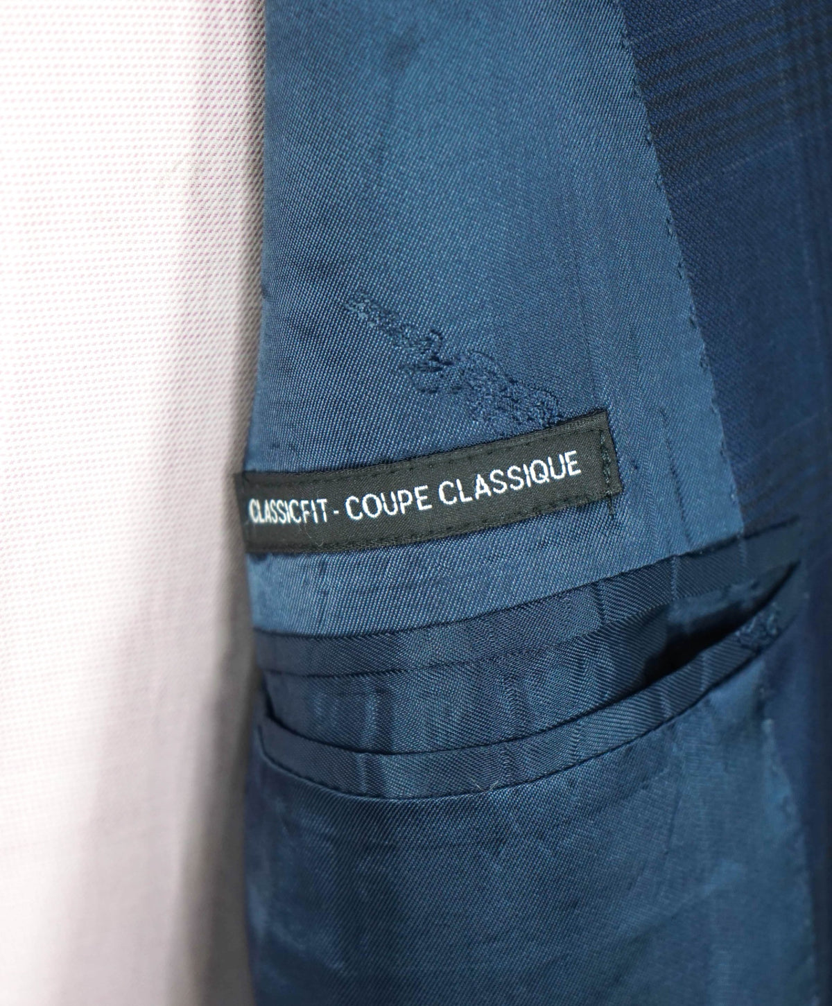 $995 - ZEGNA Traveller Cloth for SFA - Navy Wool Blazer - 46L