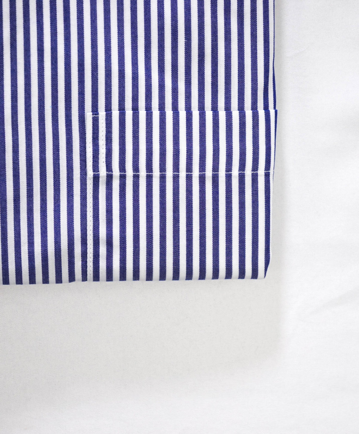 $128 BROOKS BROTHERS - Blue Stripe NON-IRON "REGENT" Shirt - 16.5 - 37