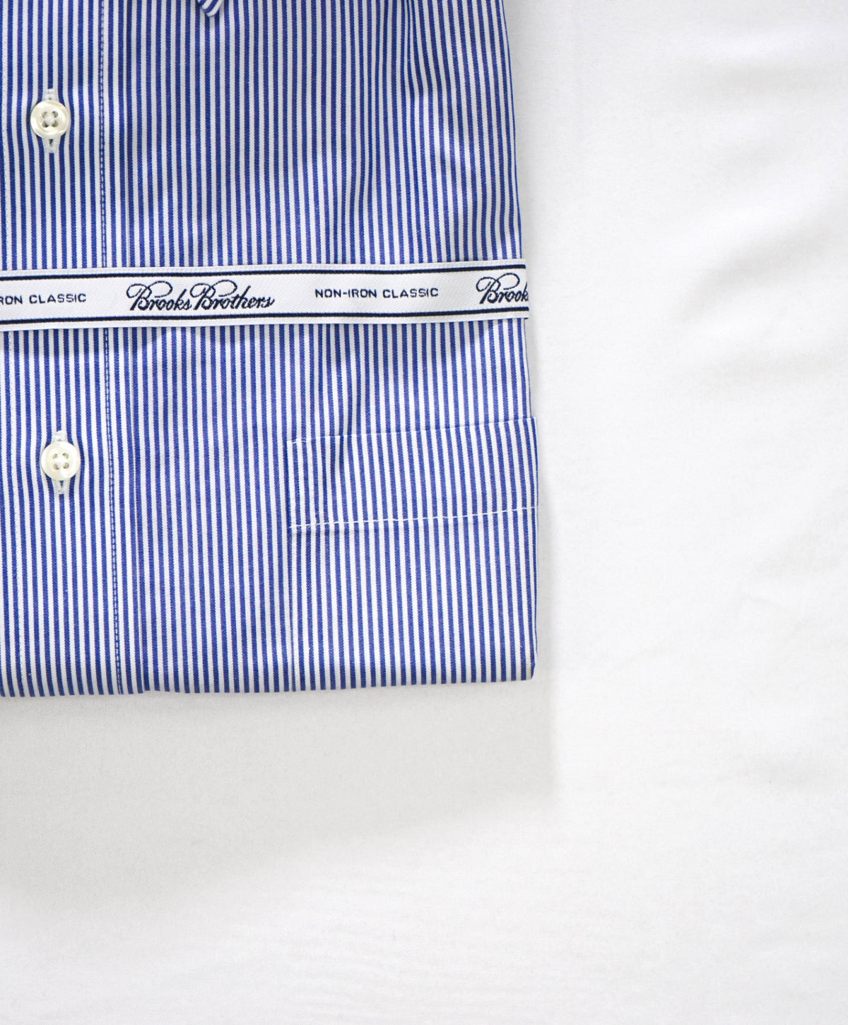 $128 BROOKS BROTHERS - Blue Stripe NON-IRON "Classic" Shirt - 16.5 - 31