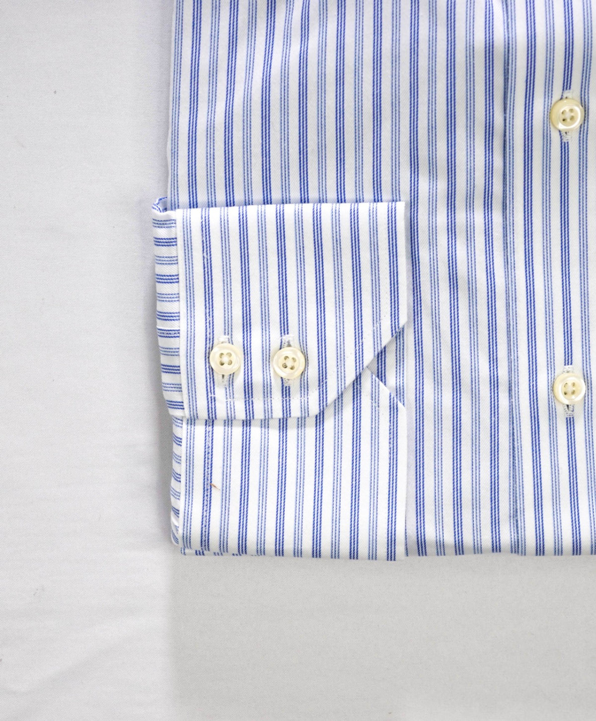 $128 BROOKS BROTHERS - Blue Stripe Non-Iron "REGENT" Shirt - 16 - 33