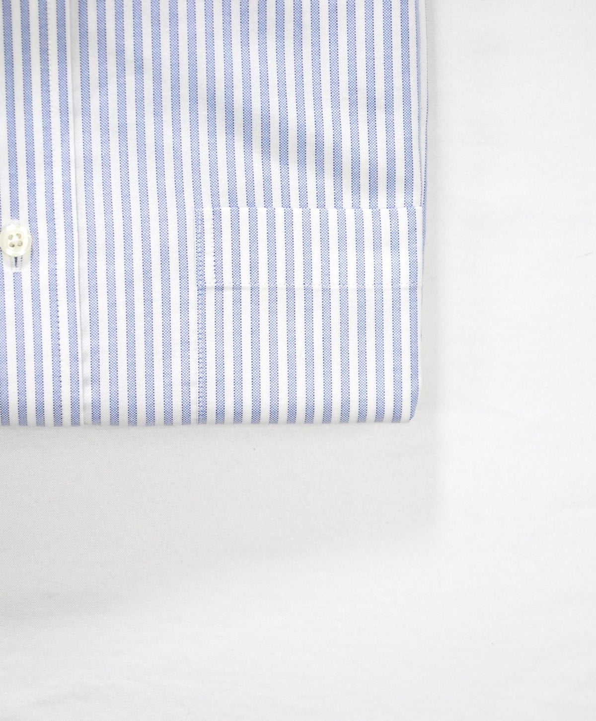 $128 BROOKS BROTHERS - Blue Stripe Non-Iron "REGENT" Shirt - 16.5 - 33