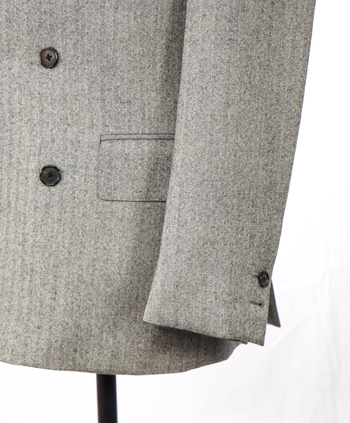 BLACK FLEECE - Gray Herringbone Double Breasted Suit- 36 US