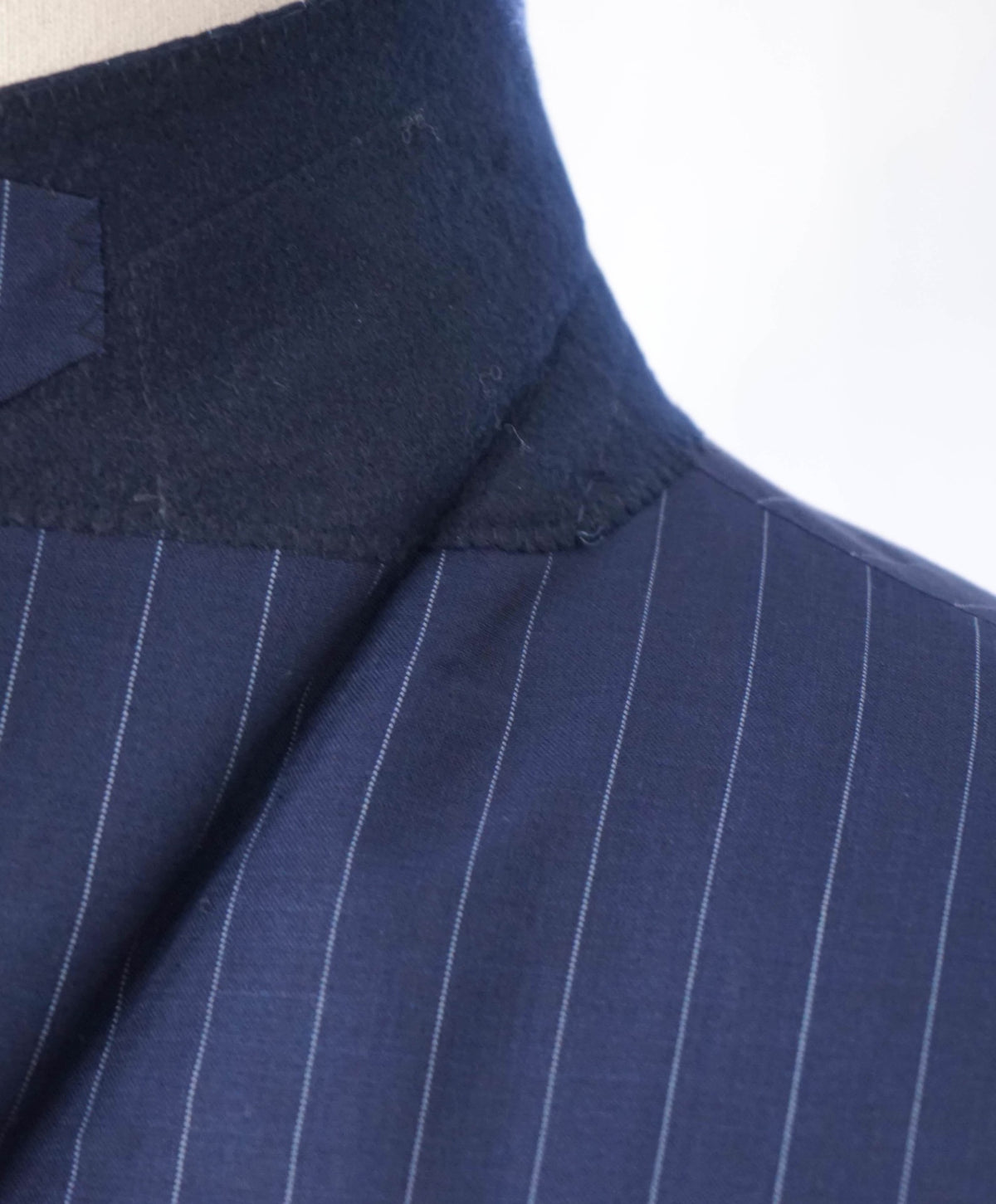 $1,199 SUITSUPPLY - Navy Pinstripe Wool Double Breasted Suit - 32R US