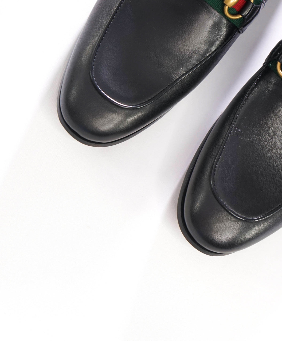 $1,090 GUCCI - Black Leather AGNELLO Loafers - 8 (7.5G)