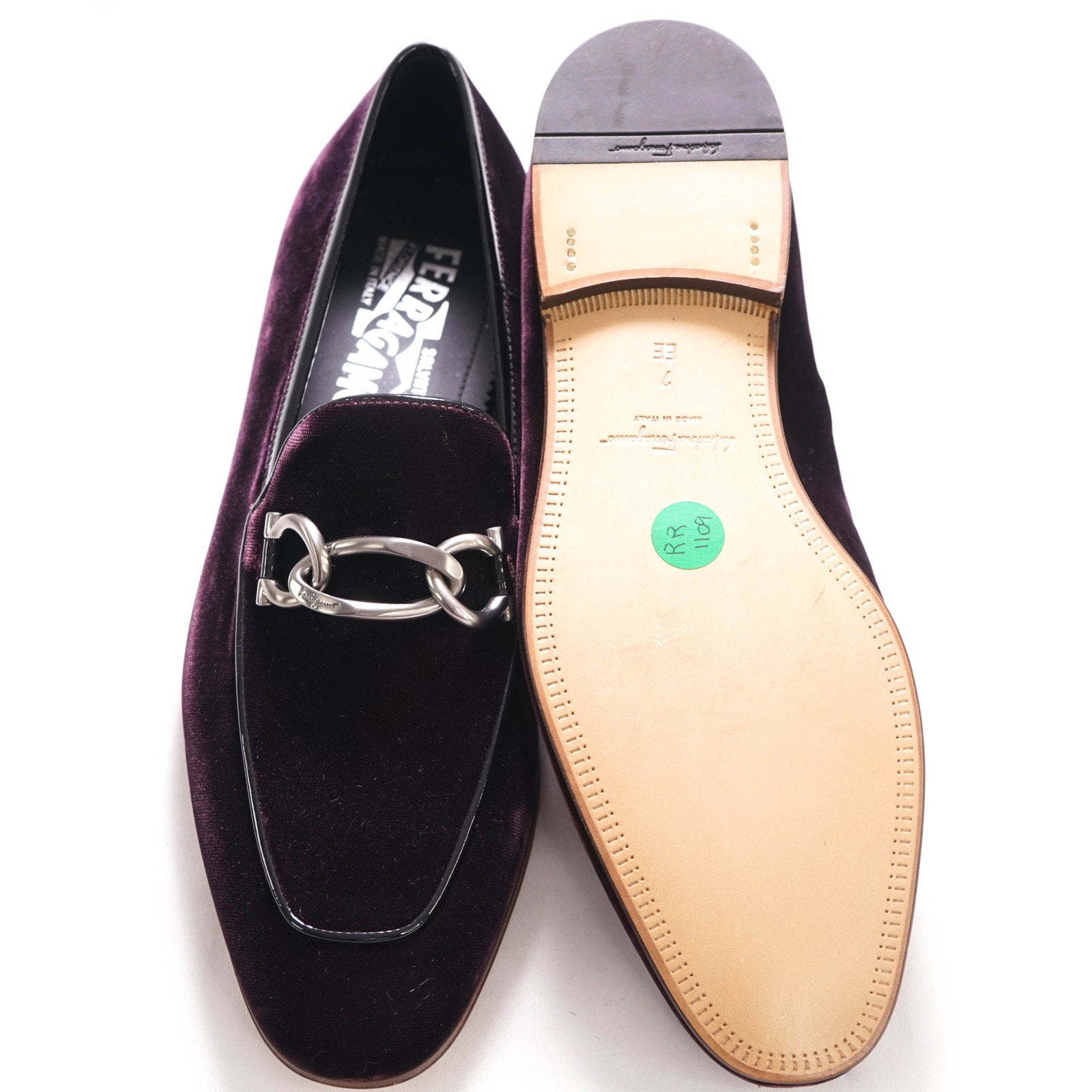 $700 SALVATORE FERRAGAMO - *BOY 2 * Chain Bit Velvet Logo Loafer - 7 EE US