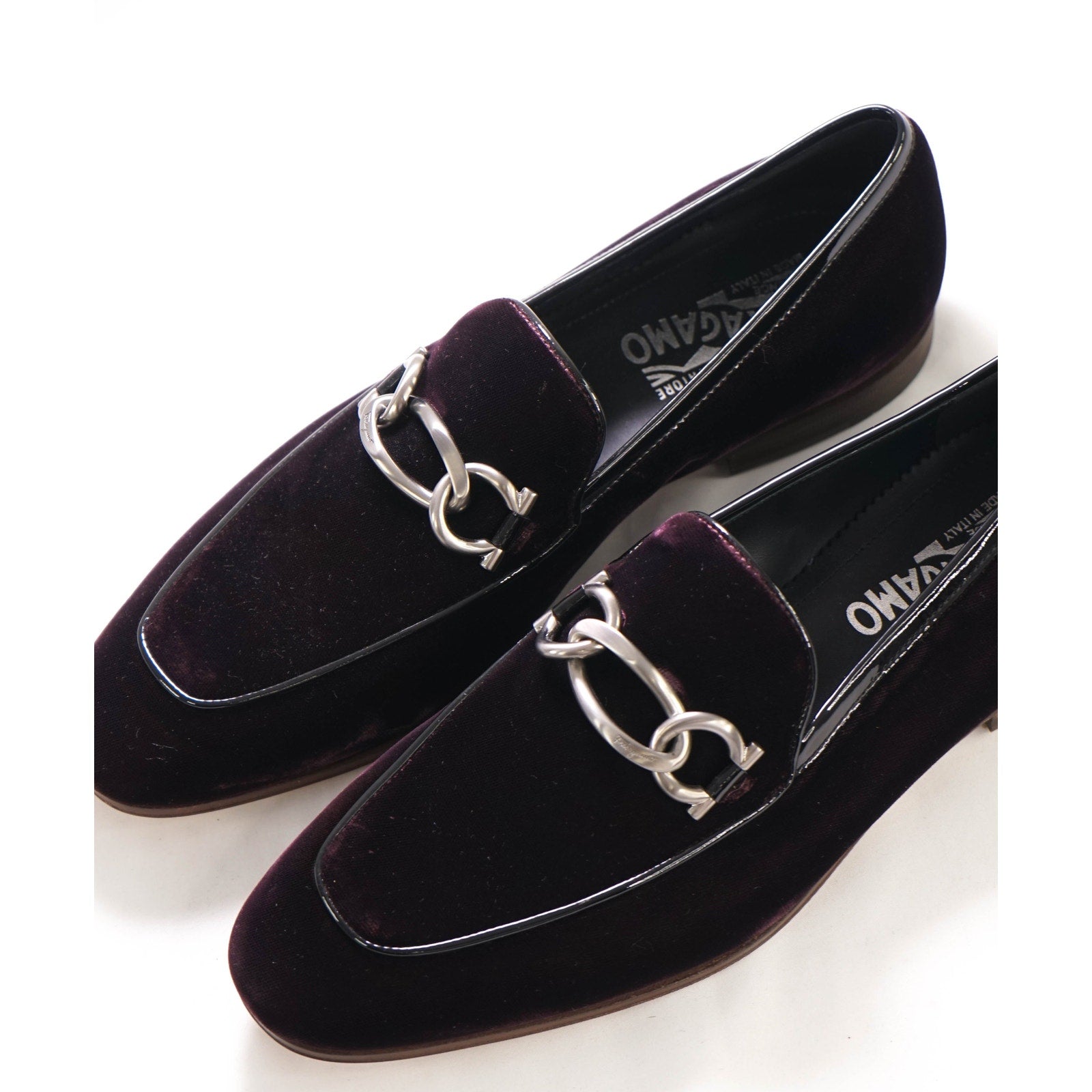 $700 SALVATORE FERRAGAMO - *BOY 2 * Chain Bit Velvet Logo Loafer - 7 EE US