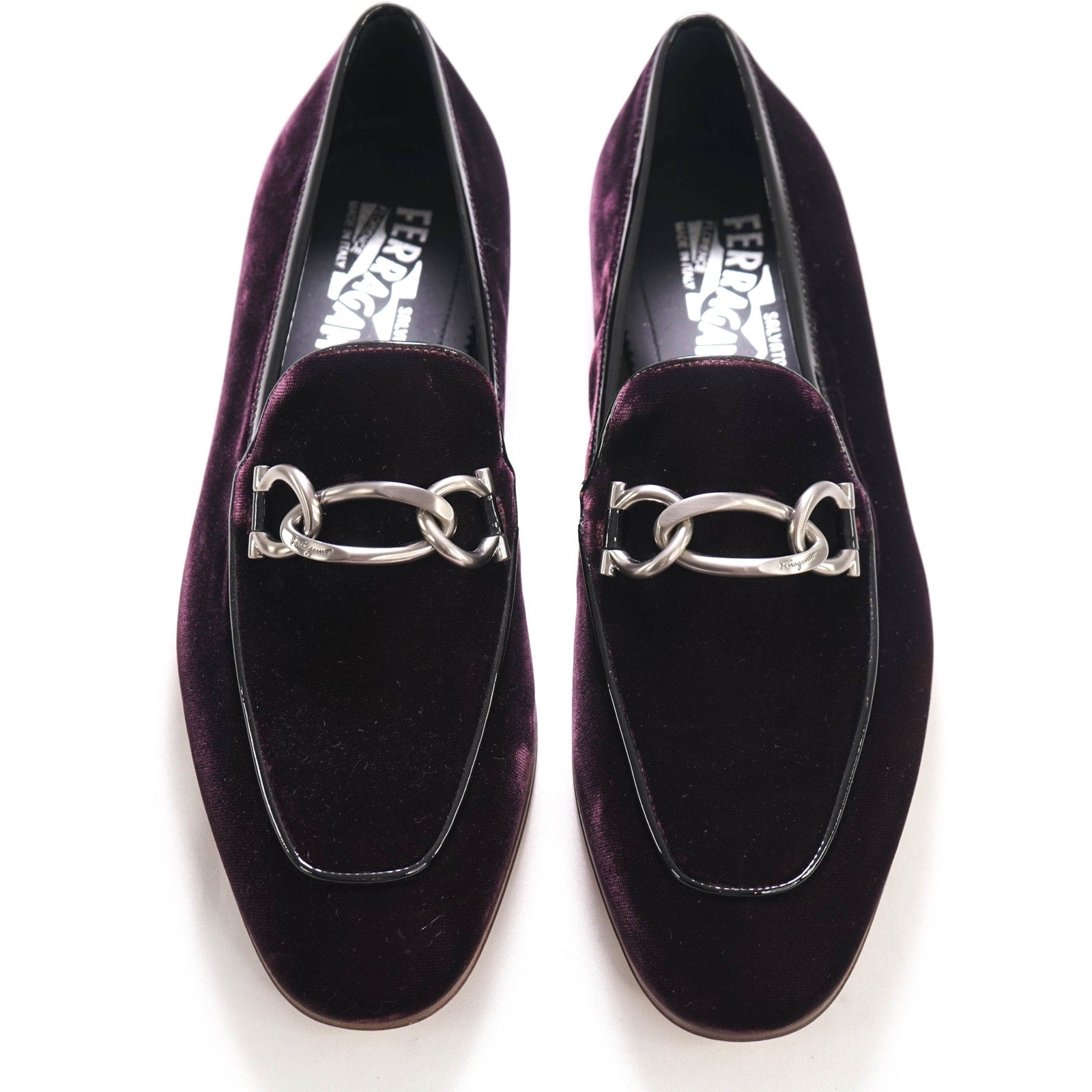 $700 SALVATORE FERRAGAMO - *BOY 2 * Chain Bit Velvet Logo Loafer - 7 EE US