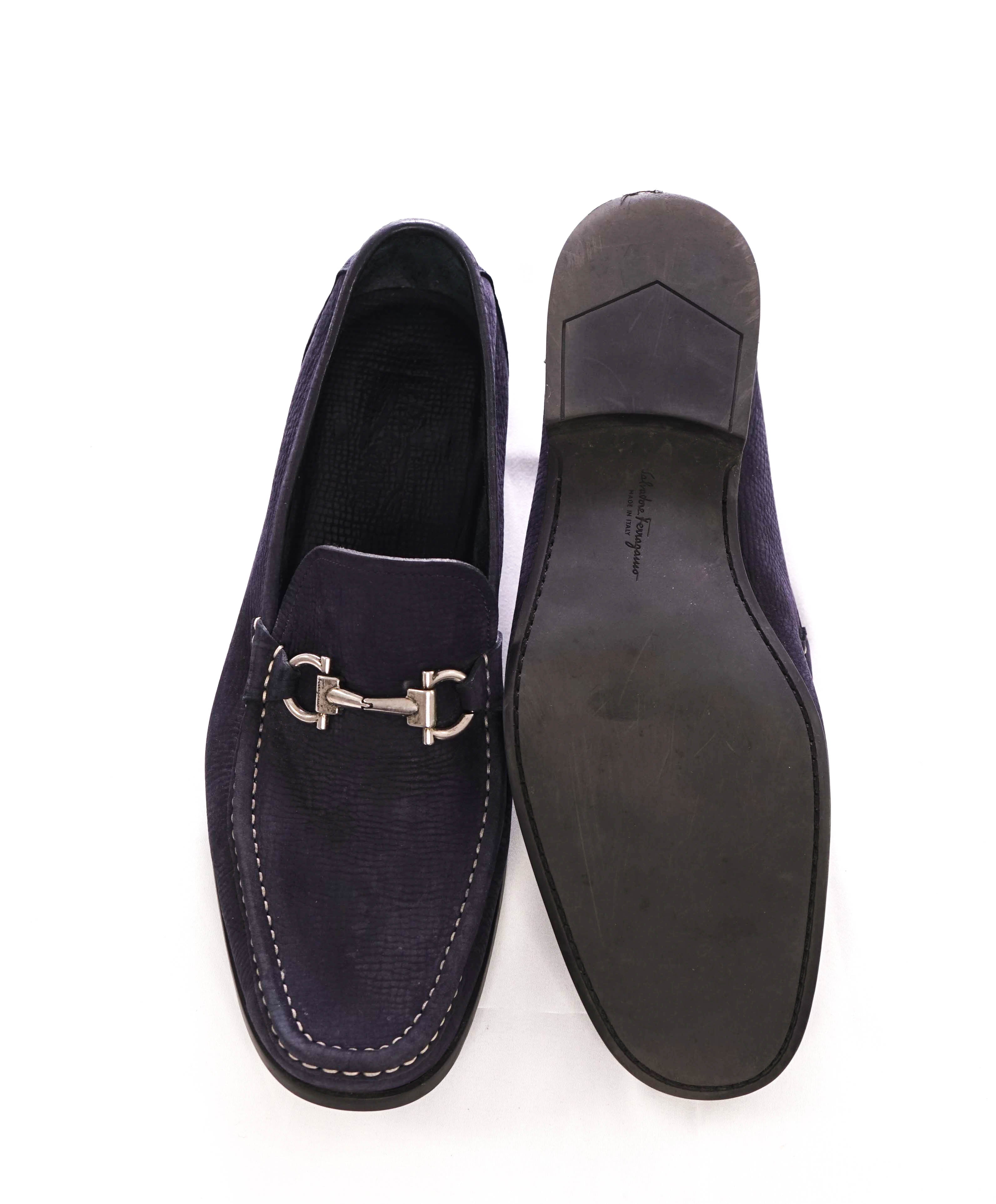 $850 SALVATORE FERRAGAMO - “Magnifico” Blue Leather Embossed Slip-On Loafer - 12 D