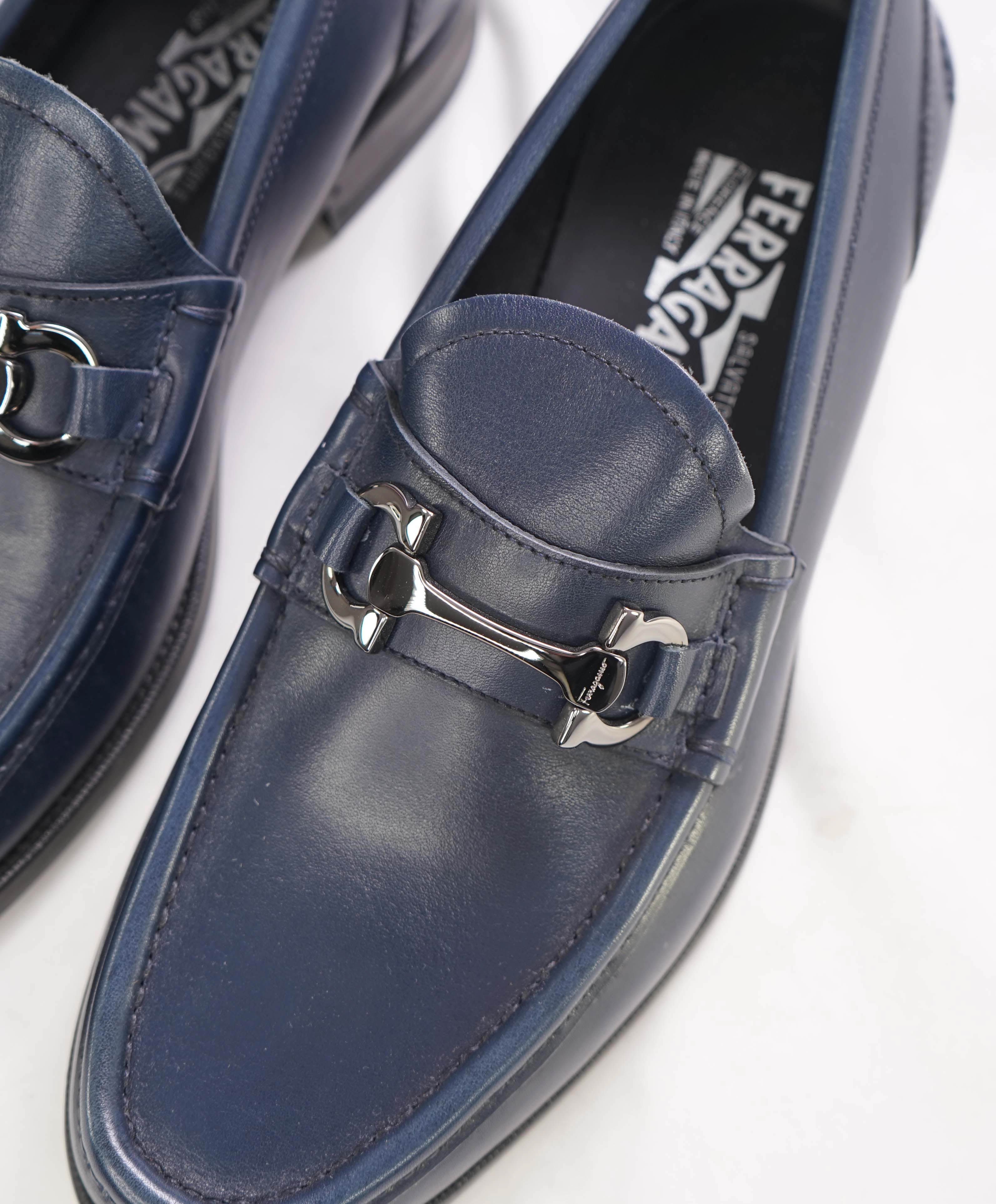 $850 SALVATORE FERRAGAMO -  Navy Blue Leather Gancini Loafer- 8 EEE
