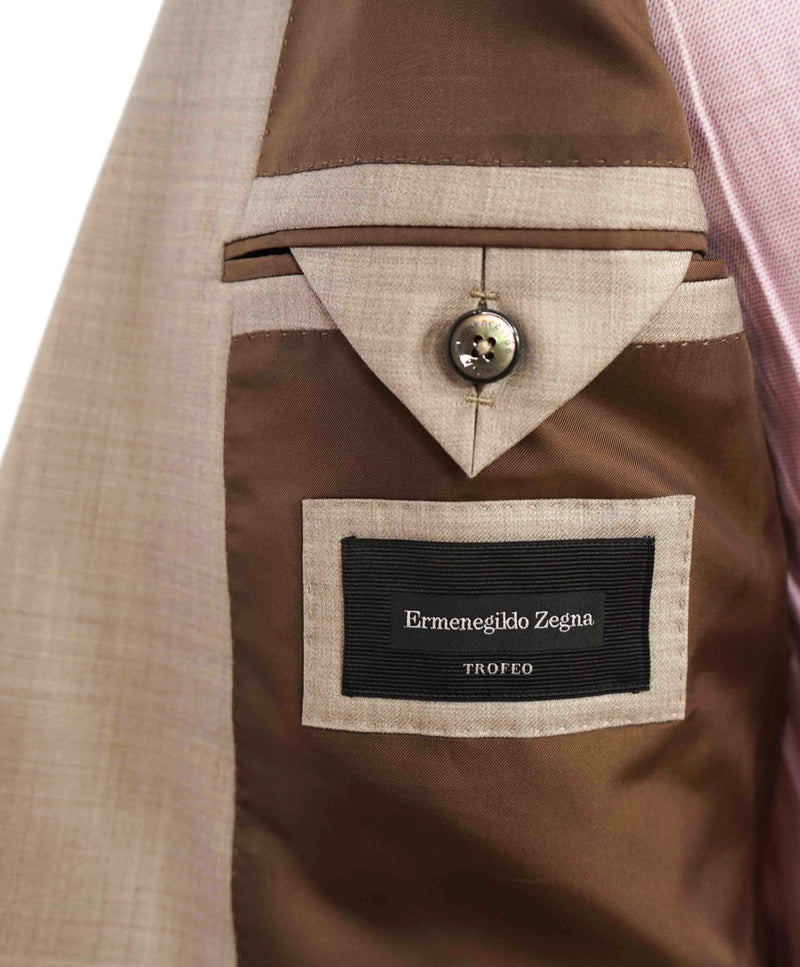 $3,995 ERMENEGILDO ZEGNA -"TROFEO 600" Neutral Premium Suit - 38R