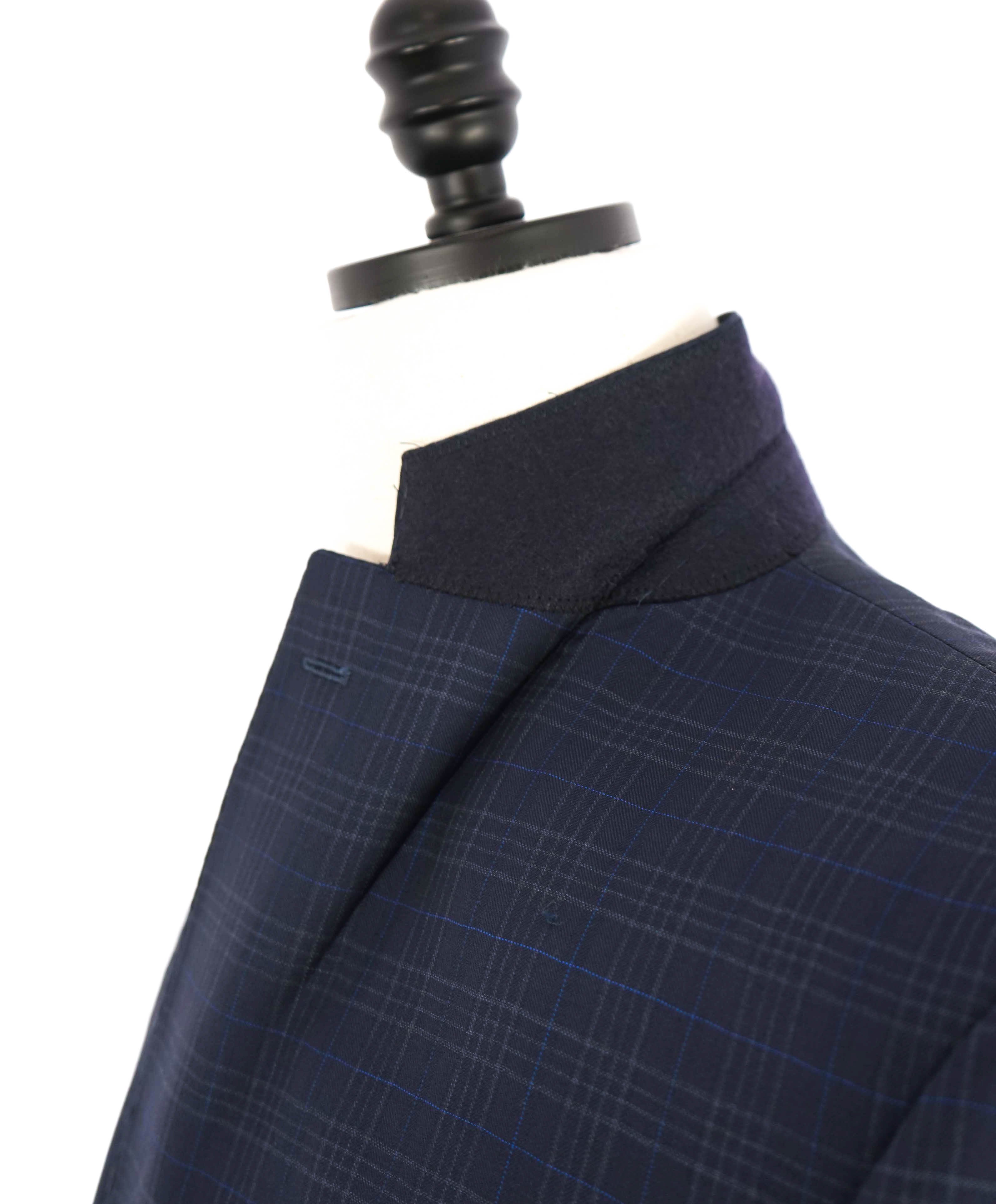 ERMENEGILDO ZEGNA - By SAKS FIFTH AVENUE *Tailored* "Traveller" Suit - 40R 36W