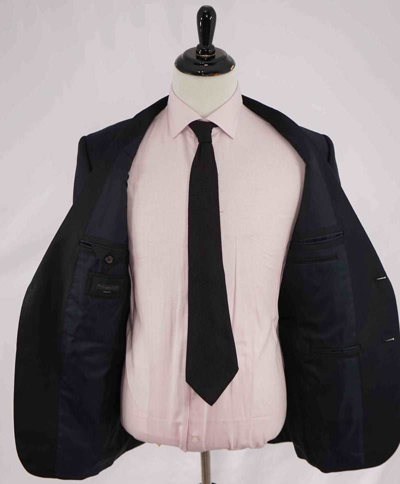 $3,995 ERMENEGILDO ZEGNA -"TROFEO" Navy Premium Suit - 44L