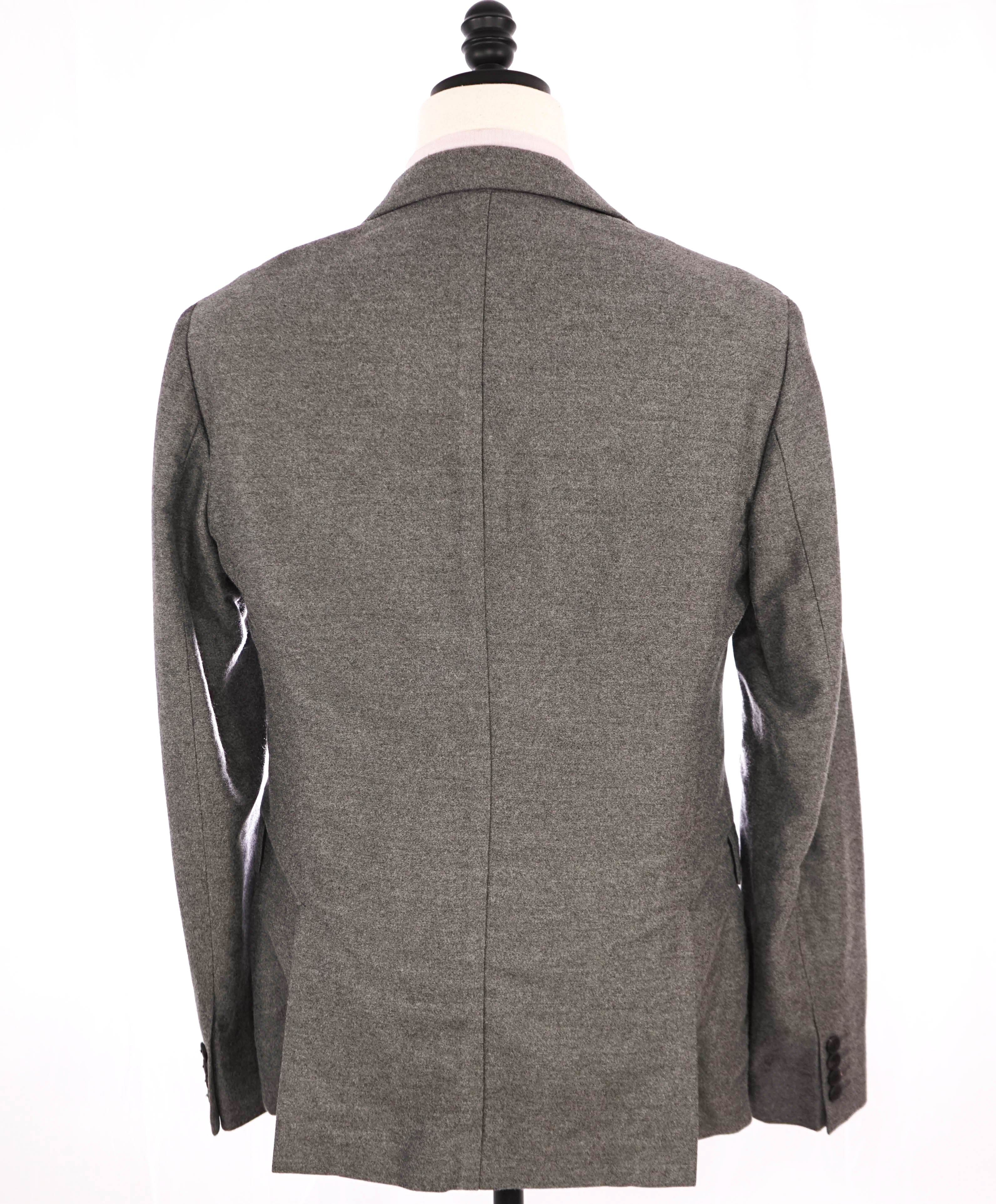 $1,995 ARMANI COLLEZIONI - Double Breasted Gray WATER PROOF Coat / Blazer - 38R