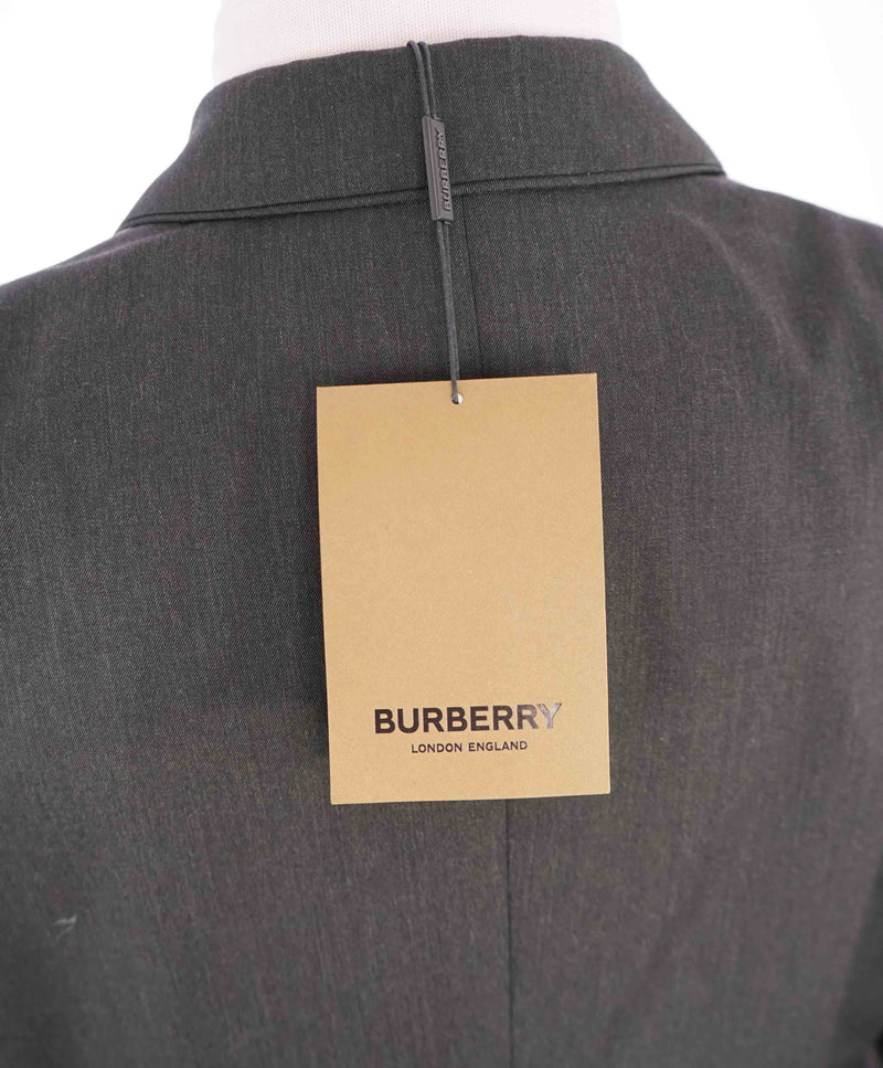 $2,050 BURBERRY - COLOR BLOCK Logo Gray/Black SLIM Blazer -