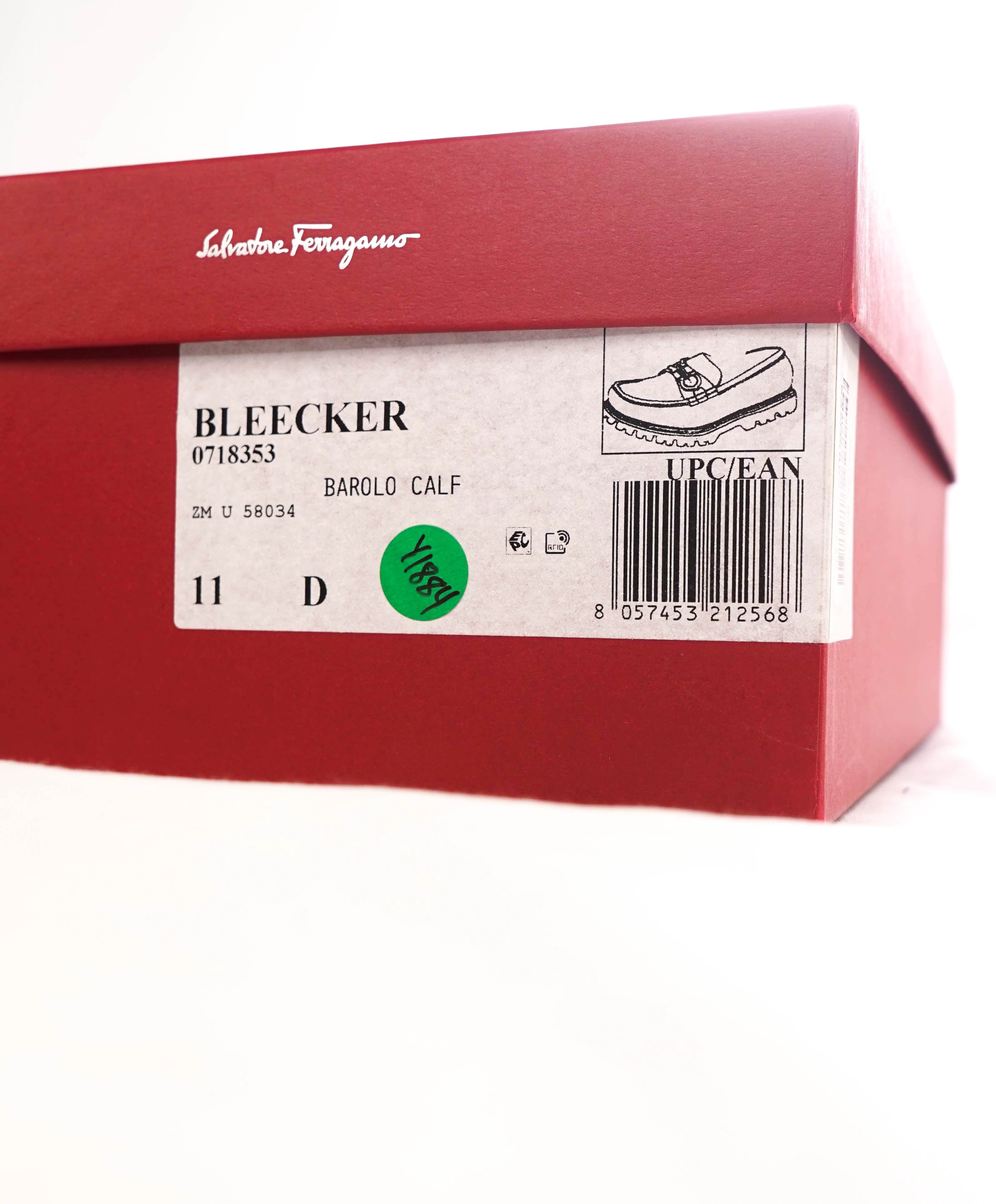 $930 SALVATORE FERRAGAMO - *BLEEKER* Cherrry Leather Lug Sole Loafer - 11 US