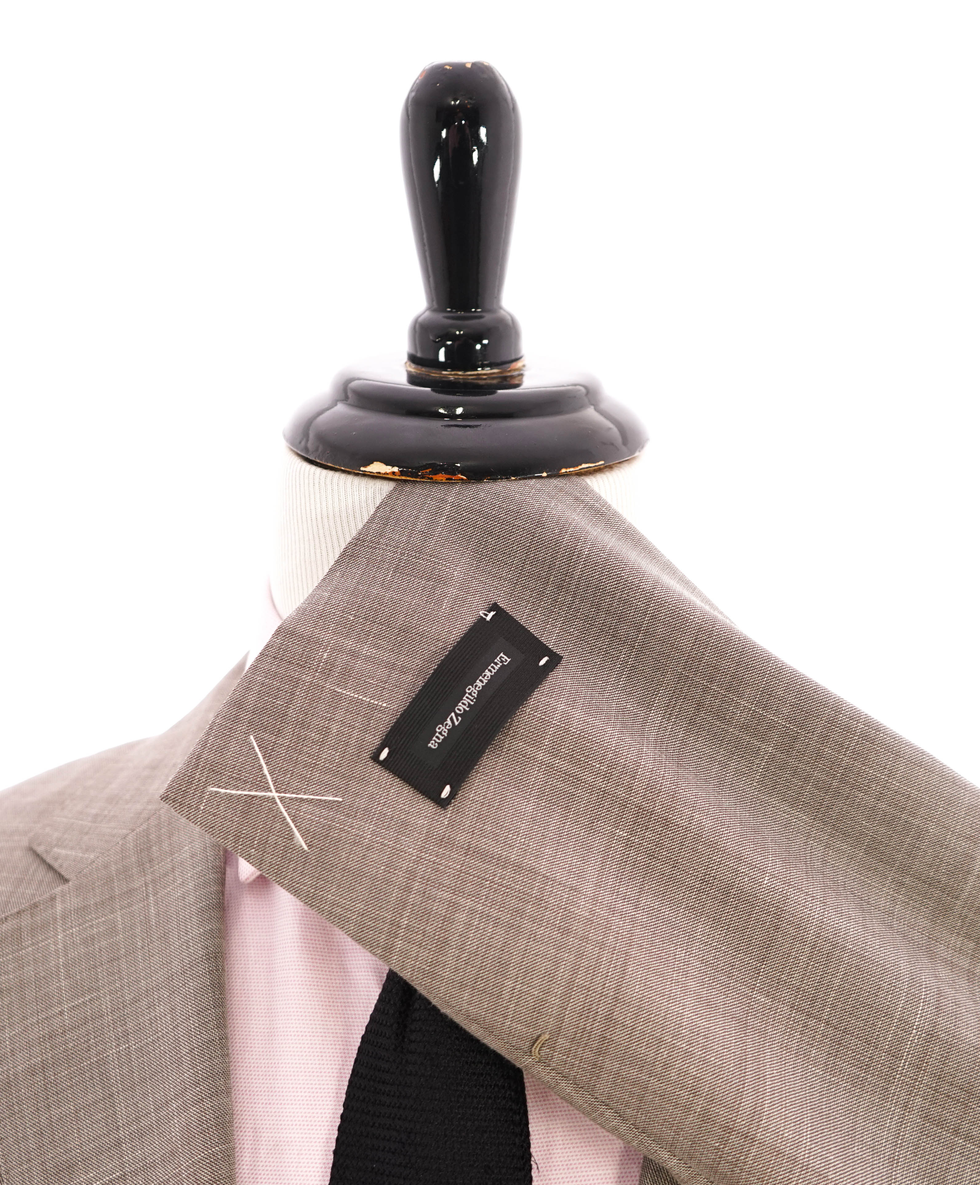 $3,290 ERMENEGILDO ZEGNA- “TORFEO SUMMER” Taupe W/SLK/L Blazer- 48R