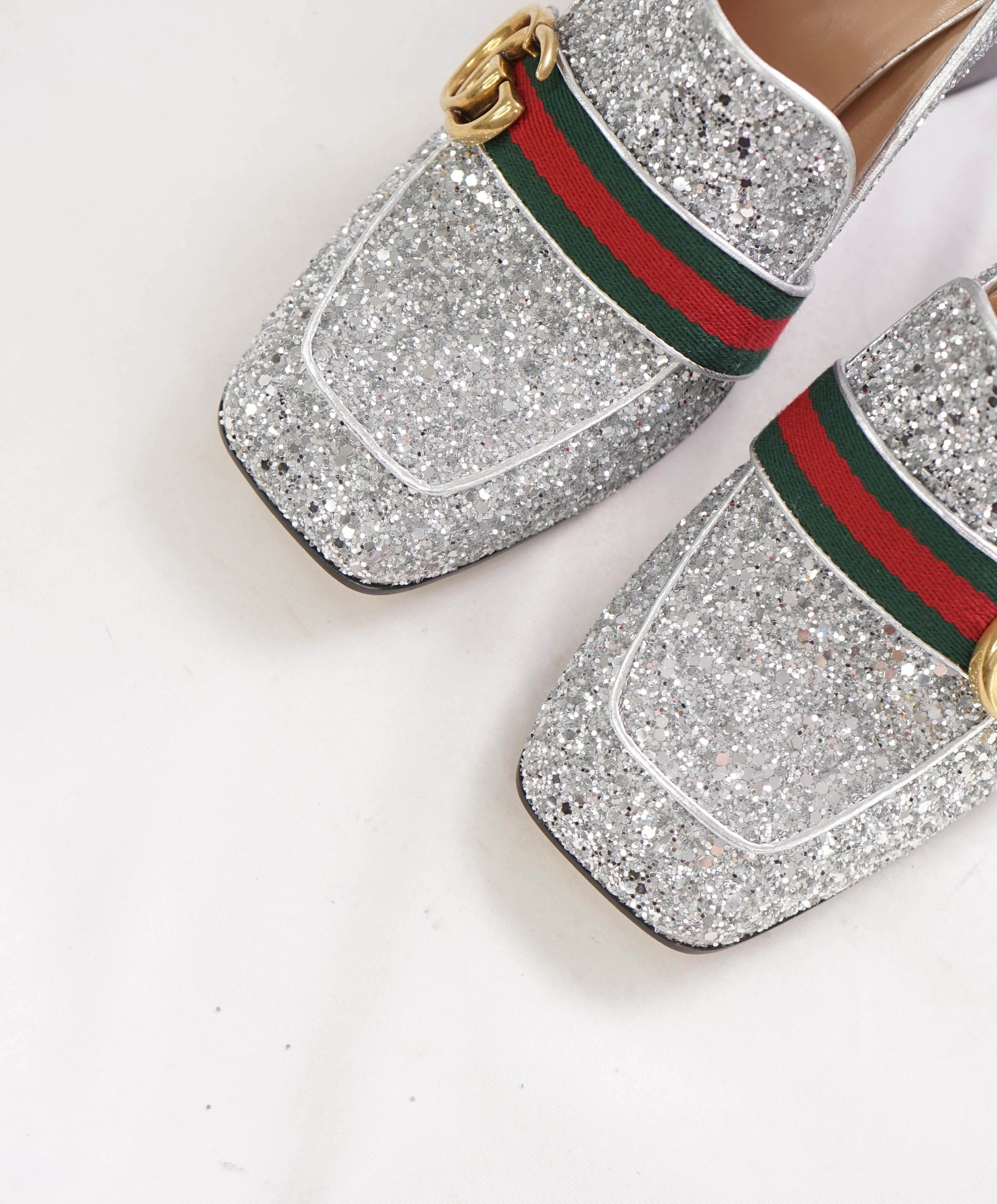 940 GUCCI Peyton Glitter Block Heel Loafers In Argento Silver 75mm Luxe Hanger