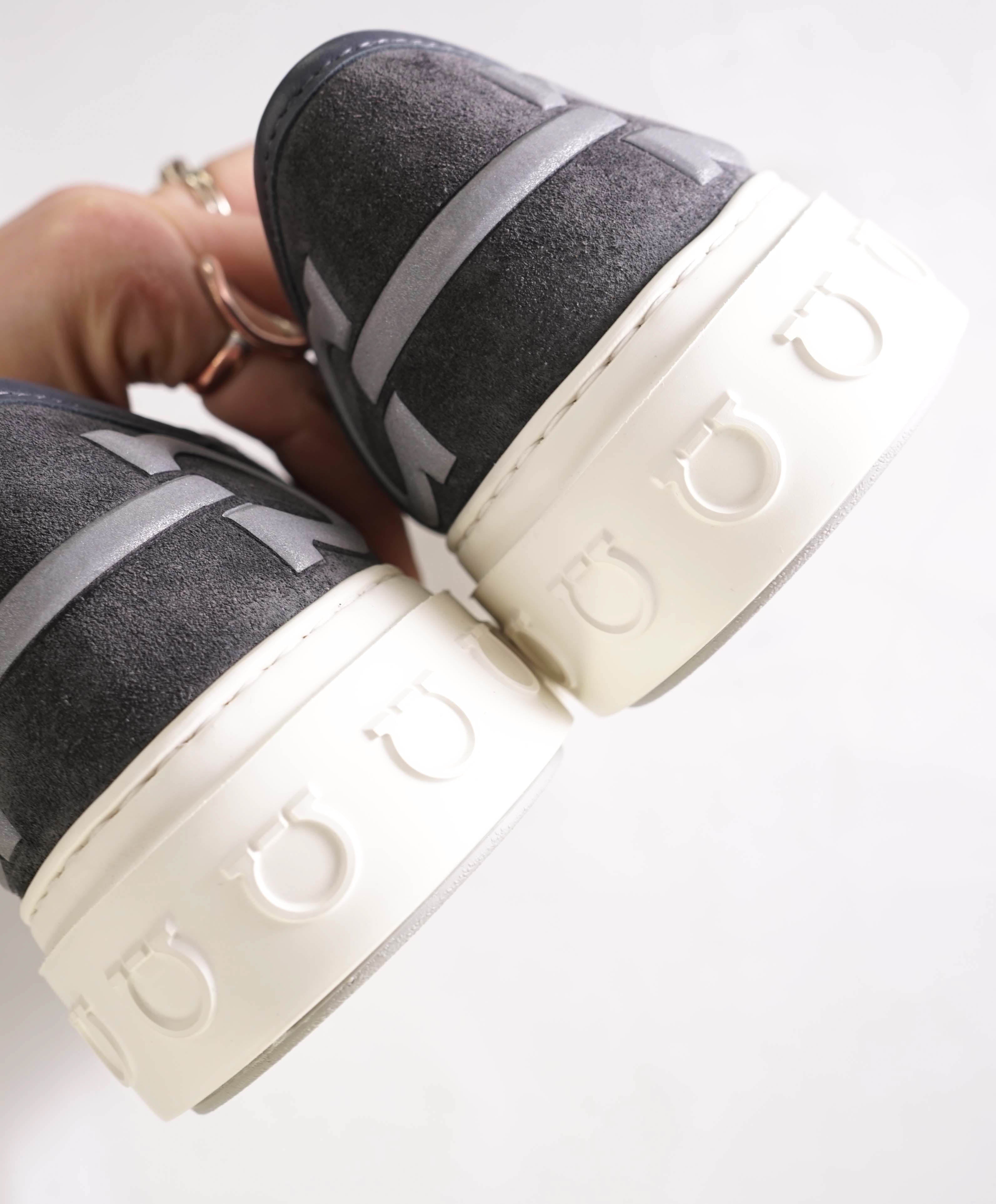 $750 SALVATORE FERRAGAMO - Gray Gancini Logo Sneaker - 8M US