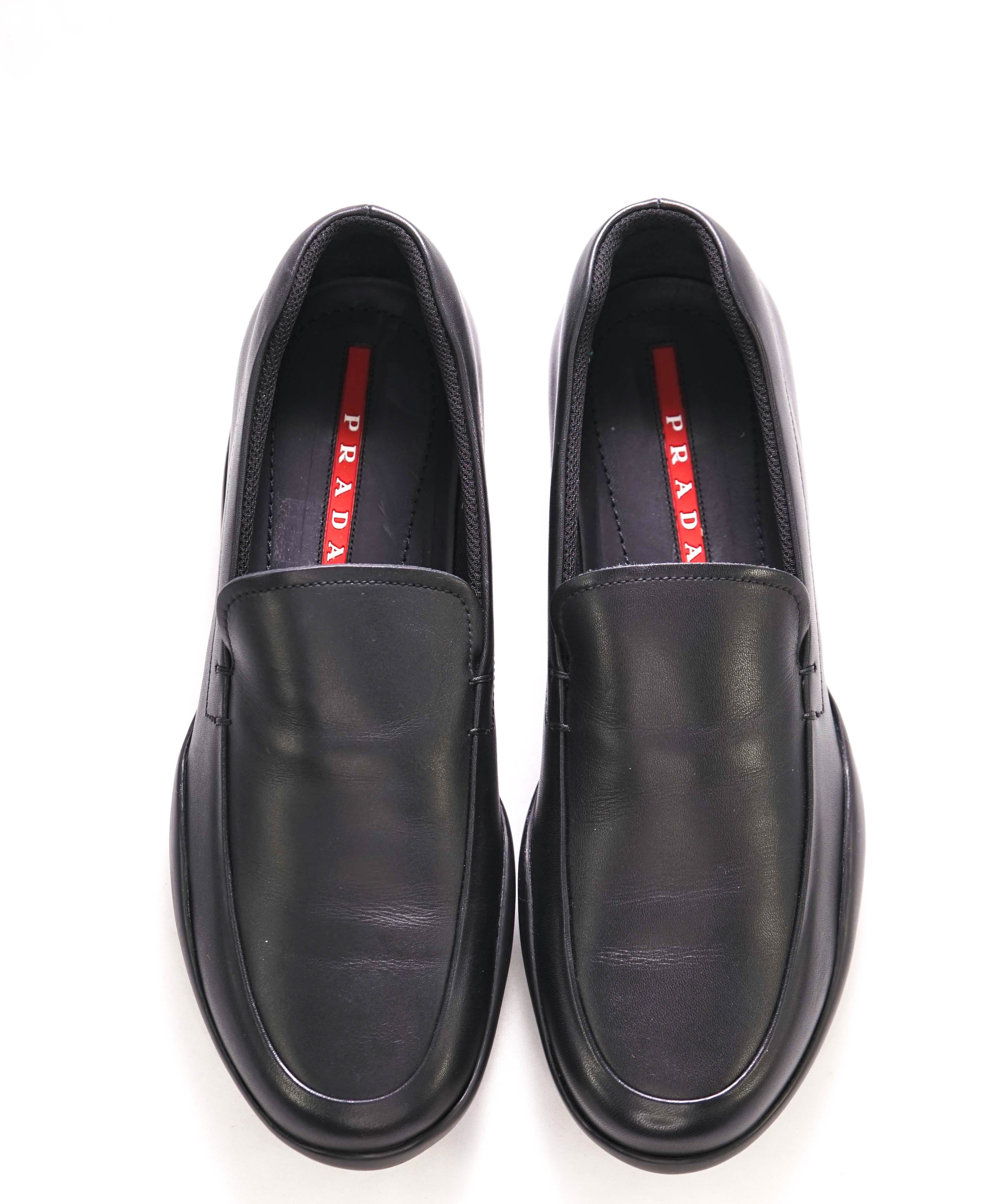 $795 PRADA - *LINEA ROSSA* Black Slip On Logo Vamp Loafer - 7 US (6 Prada)