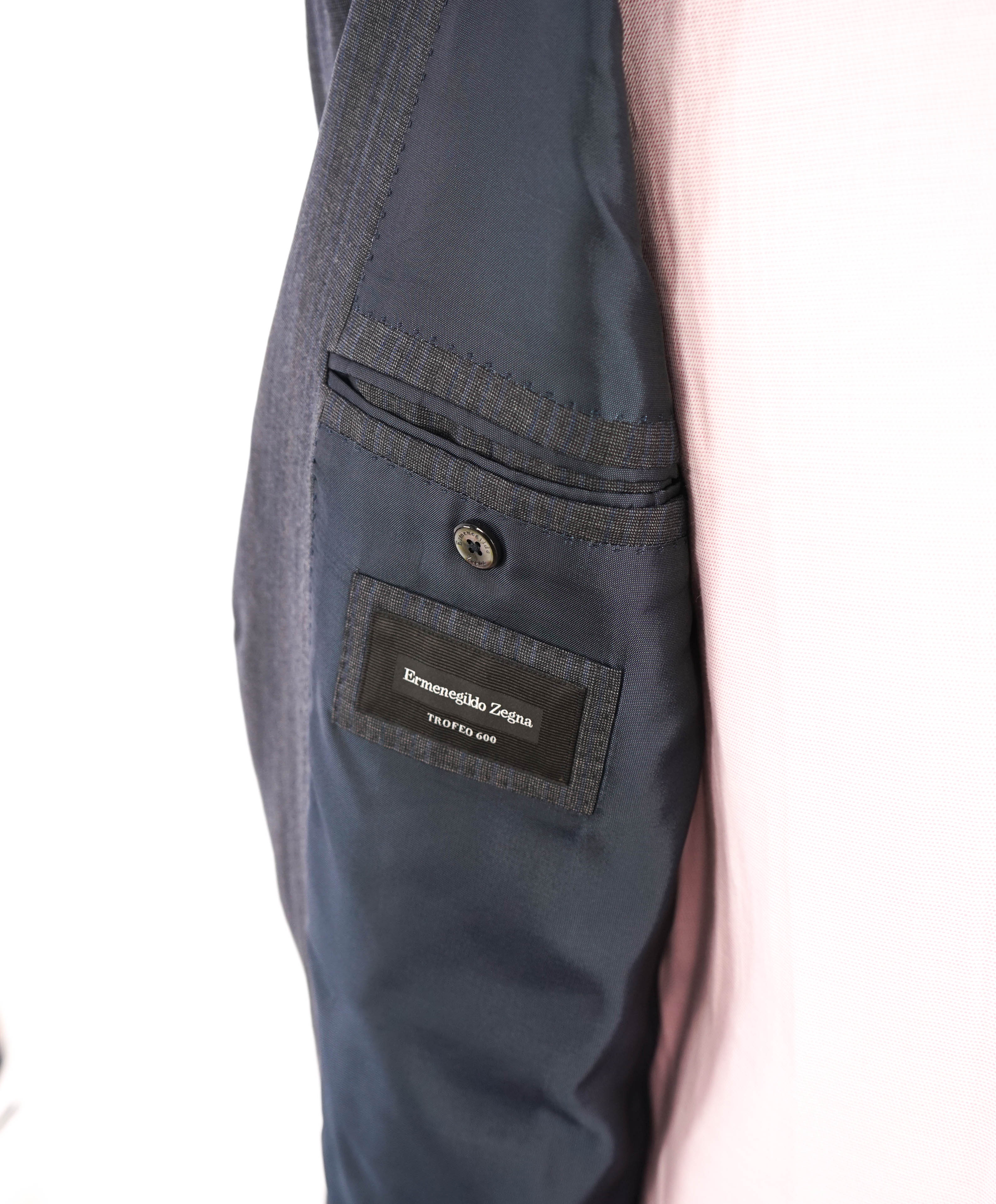 $3,095 ERMENEGILDO ZEGNA -"TROFEO 600" Gray Textured Premium Blazer - 48R