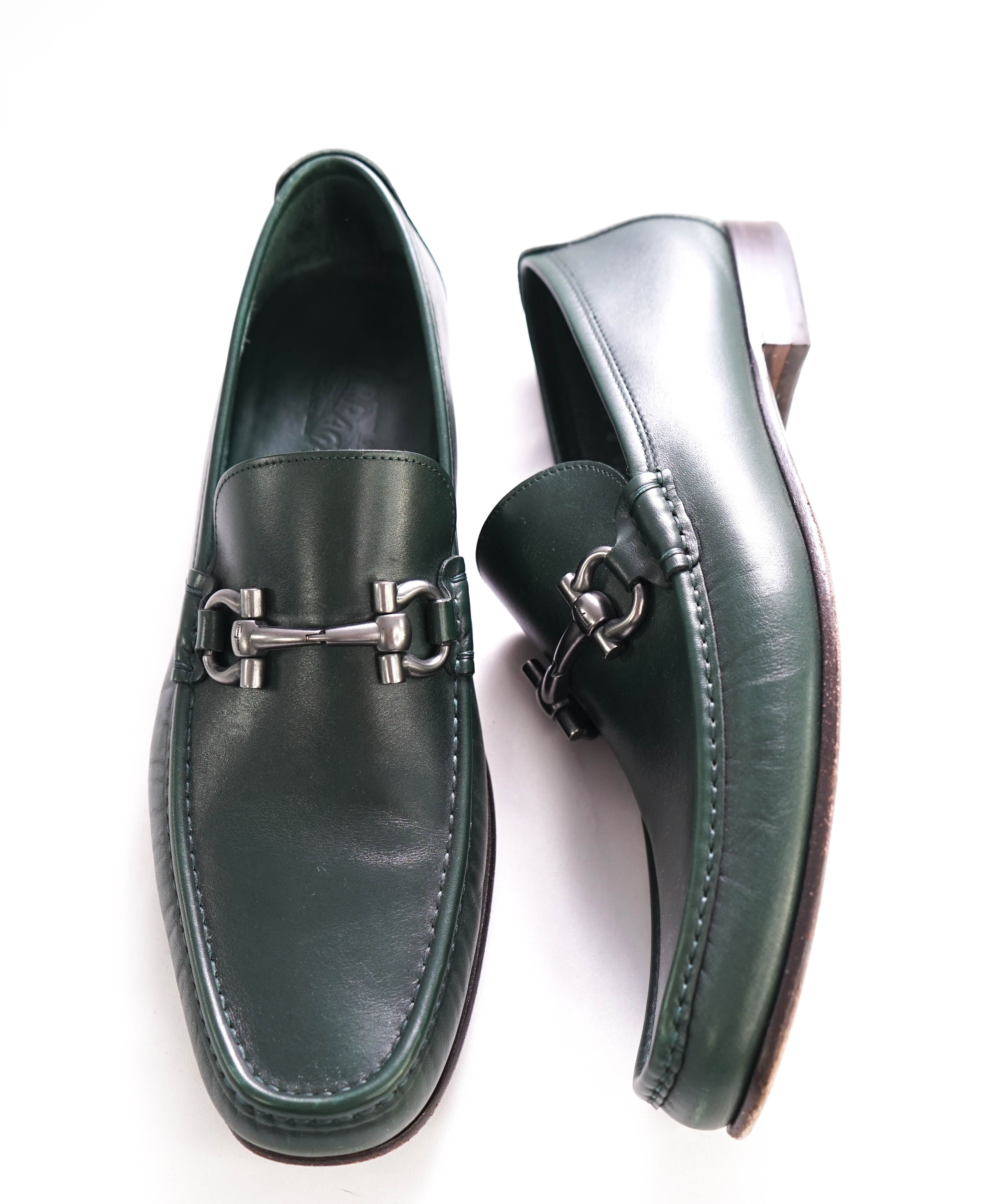 $700 SALVATORE FERRAGAMO - "GIORDANO" Green Leather Loafer- 12D