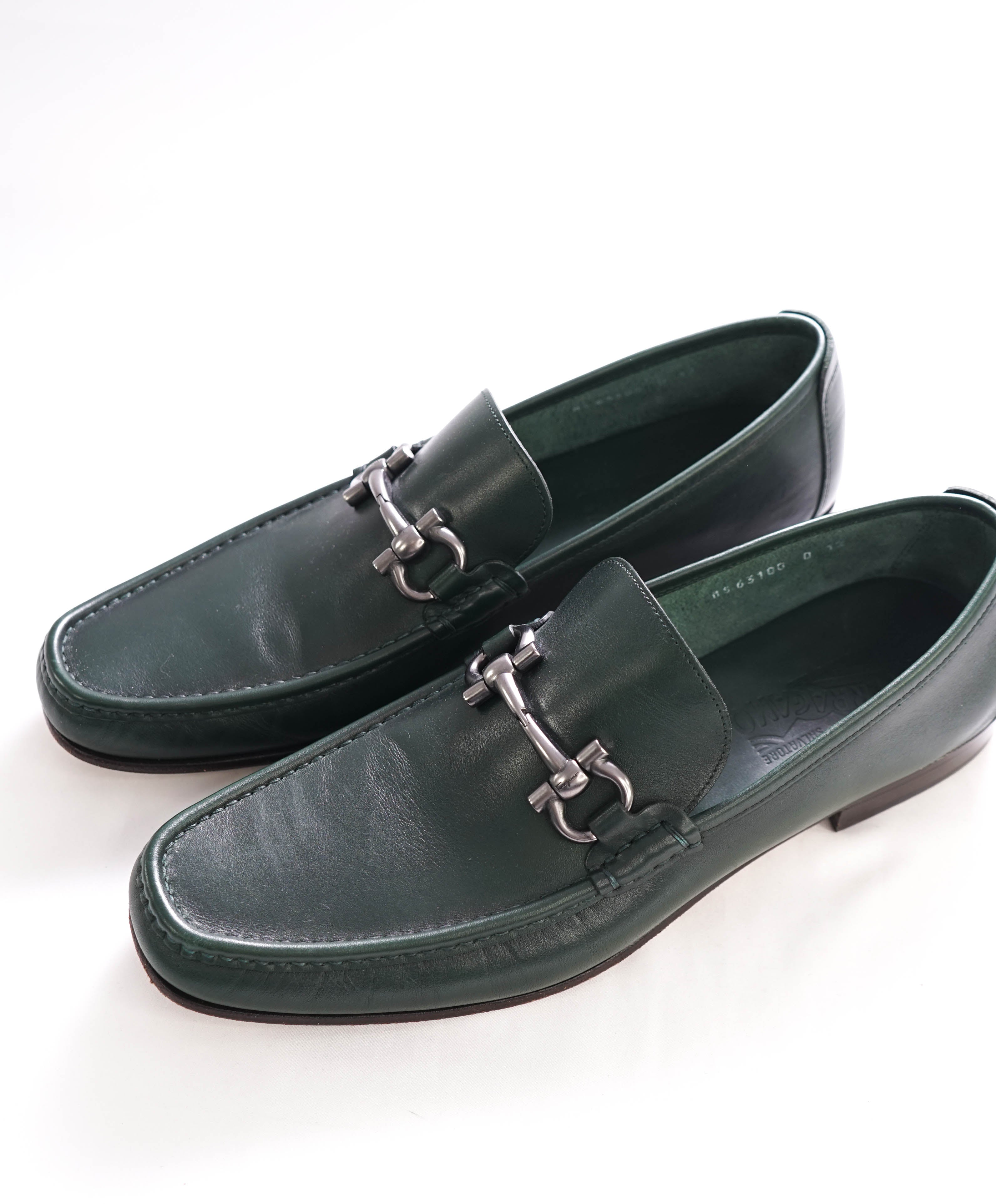 $700 SALVATORE FERRAGAMO - "GIORDANO" Green Leather Loafer- 12D