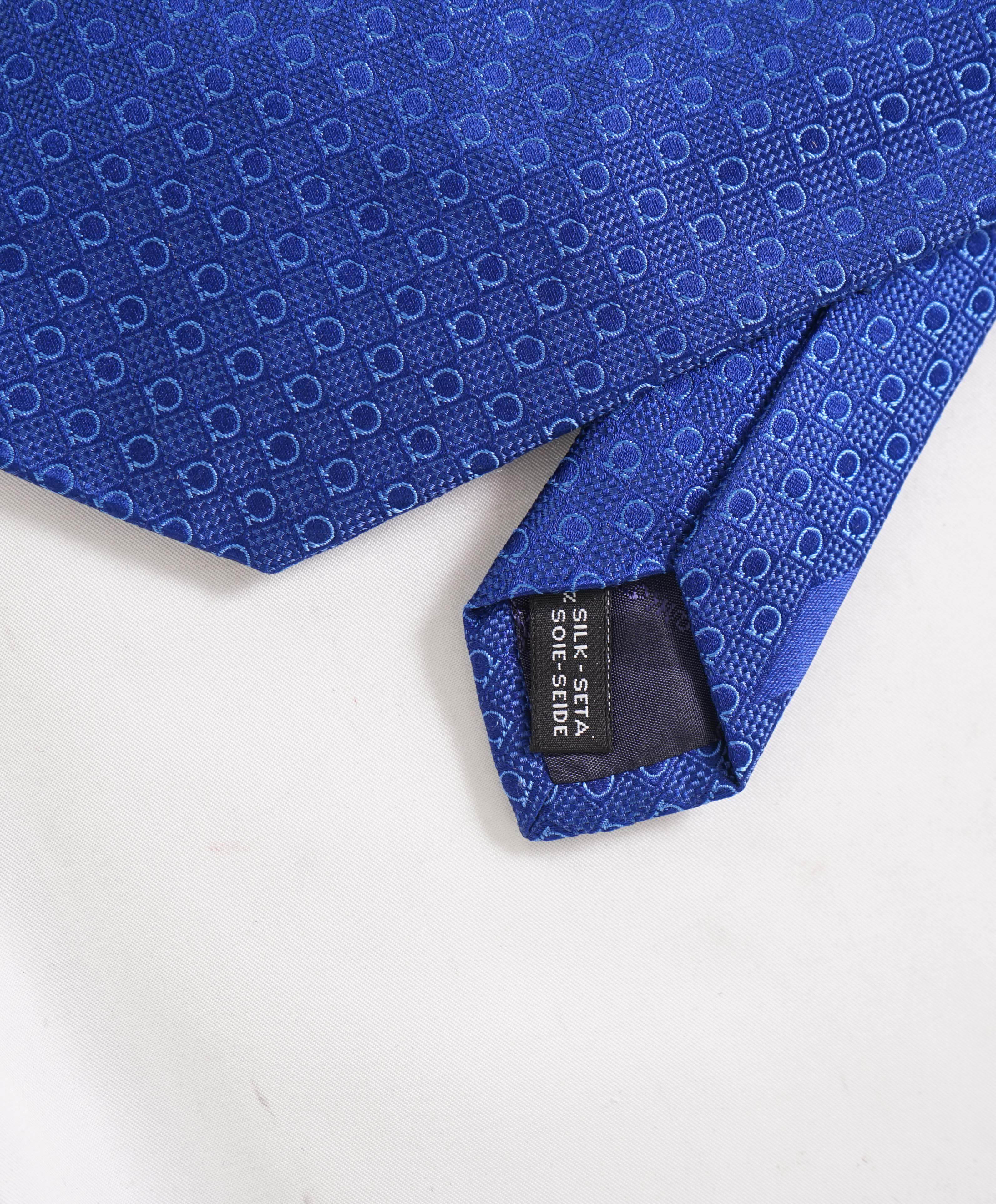 $200 SALVATORE FERRAGAMO - Blue Gancini Logo Tie 3.3" - Tie