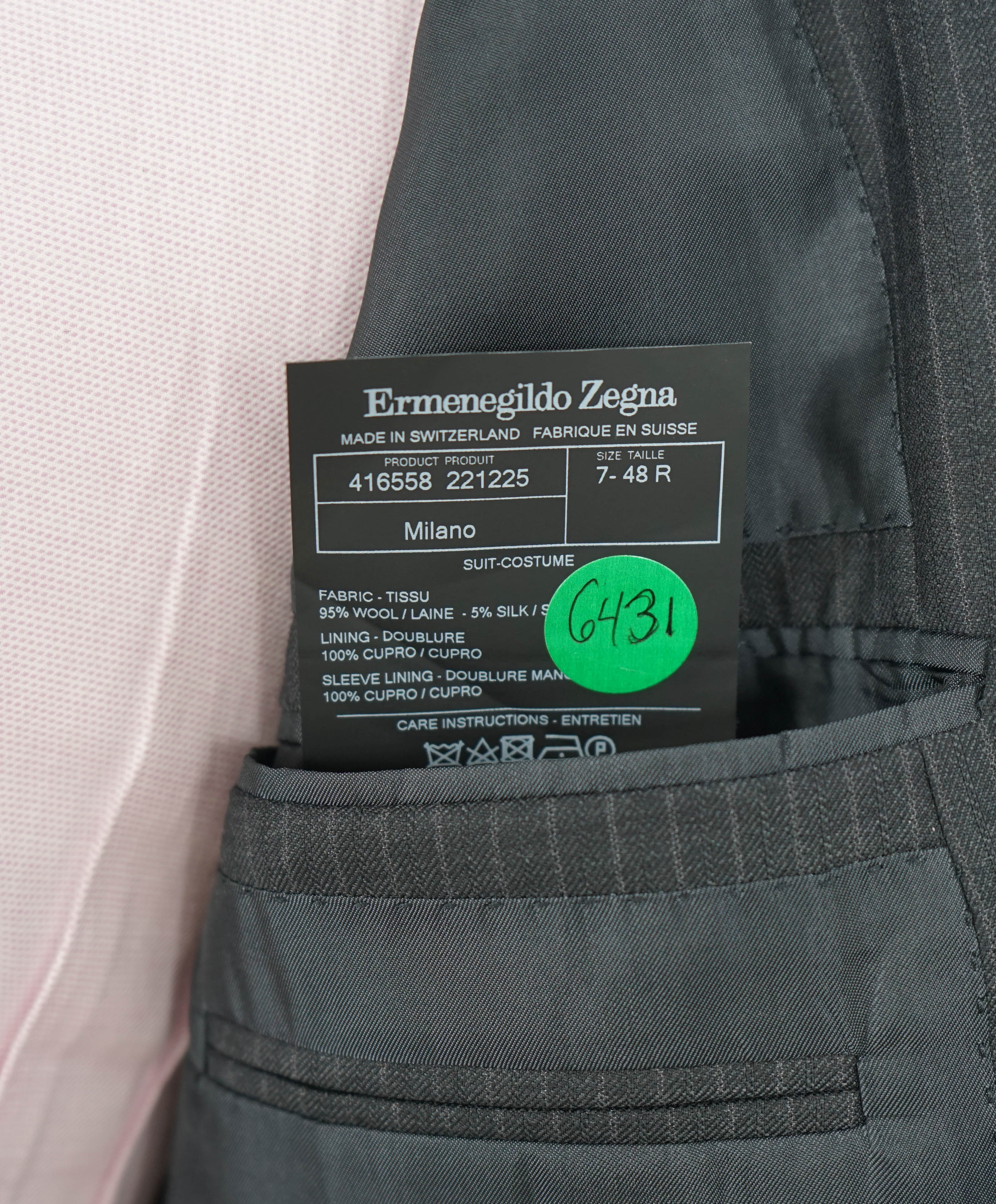 $3,695 ERMENEGILDO ZEGNA -“ACHILLFARM" SILK Gray Texture Suit - 38R