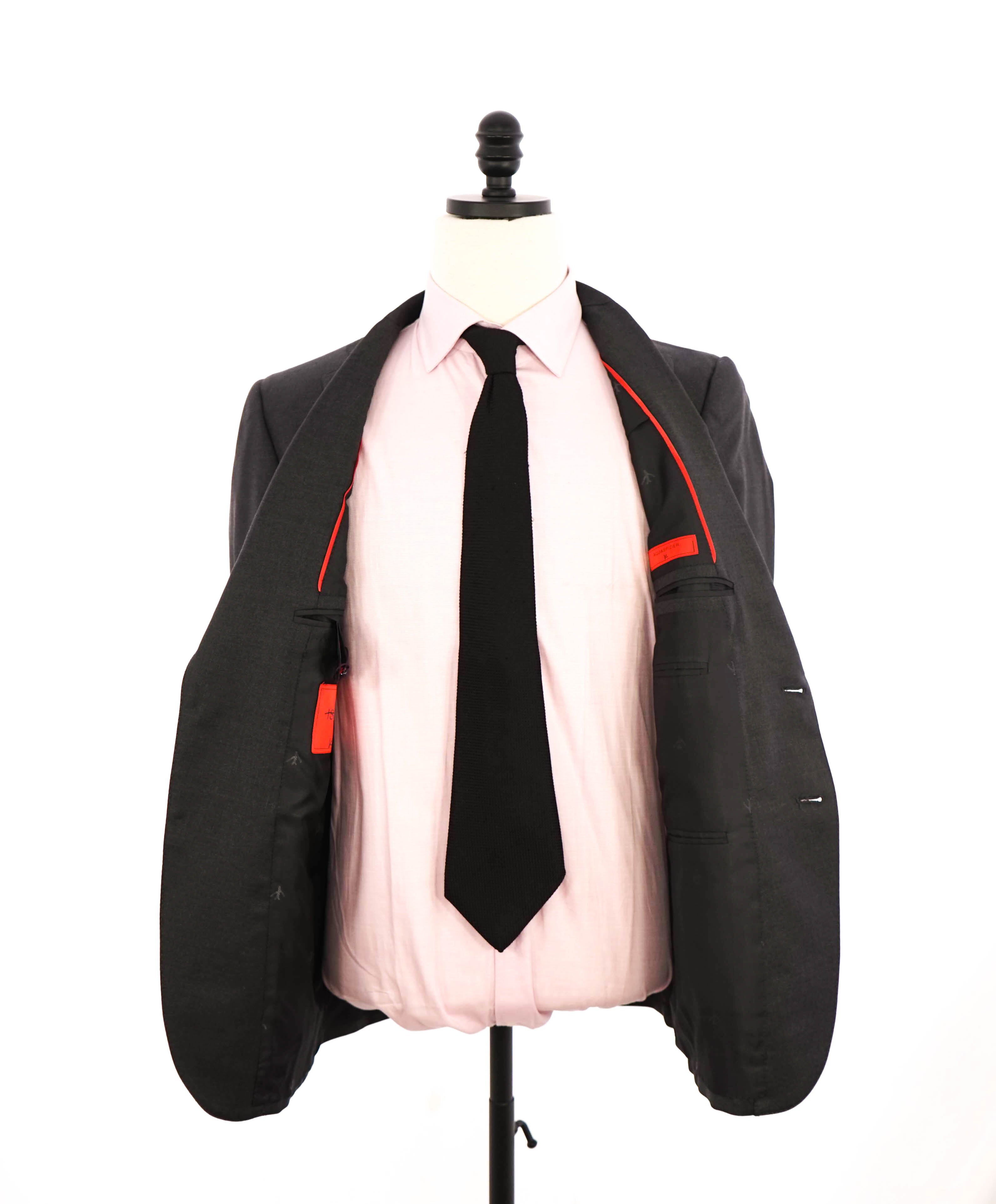 $3,995 ISAIA - Gray "AQUASPIDER" *CLOSET STAPLE* Coral Pin Suit - 38S
