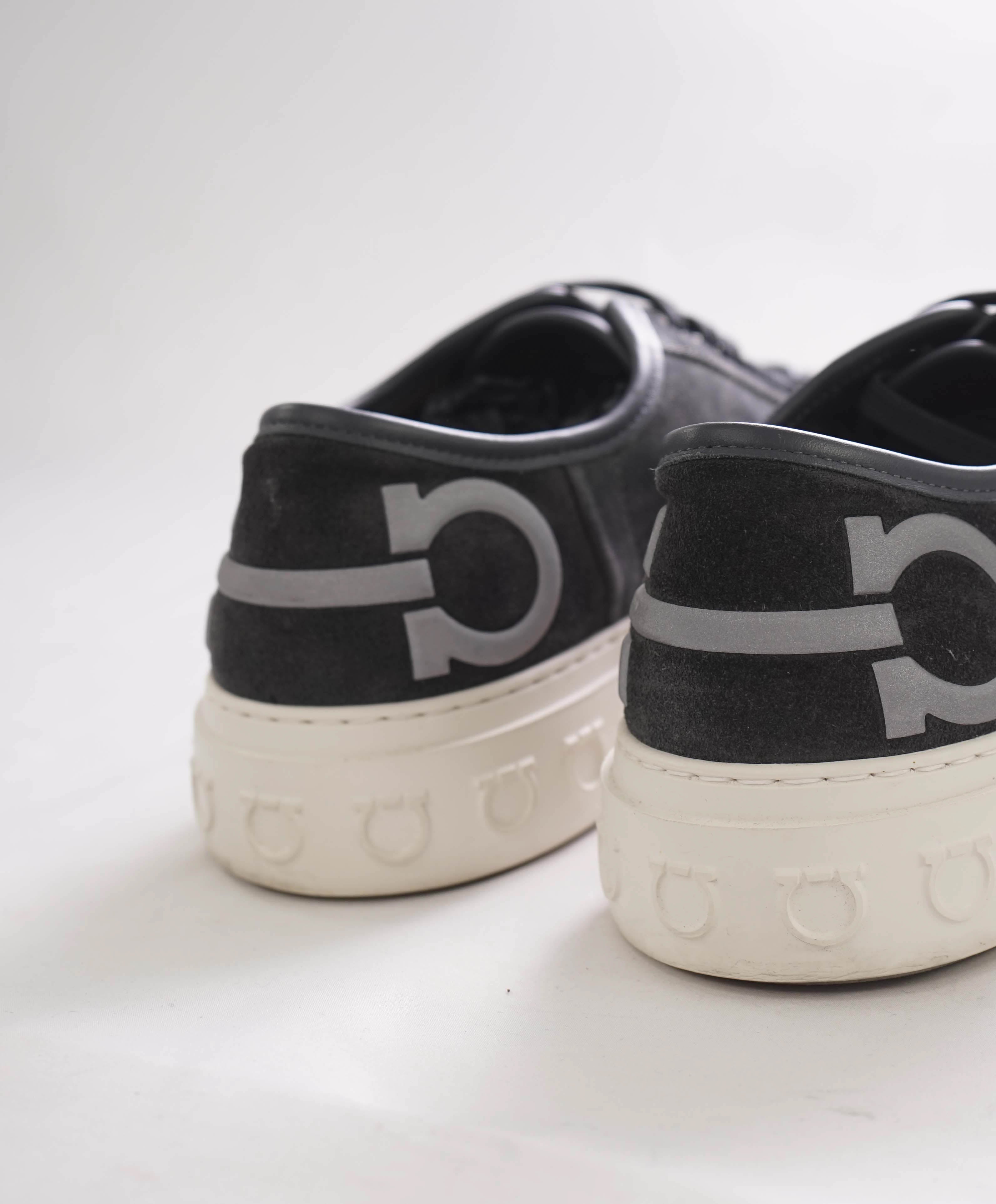 $750 SALVATORE FERRAGAMO - Gray Gancini Logo Sneaker - 8M US