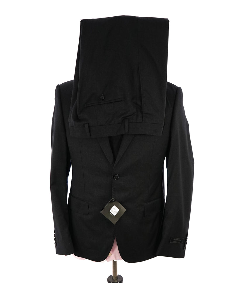 SAMUELSOHN - "REDA" Super 120's Performance Wool Charcoal Suit - 44L