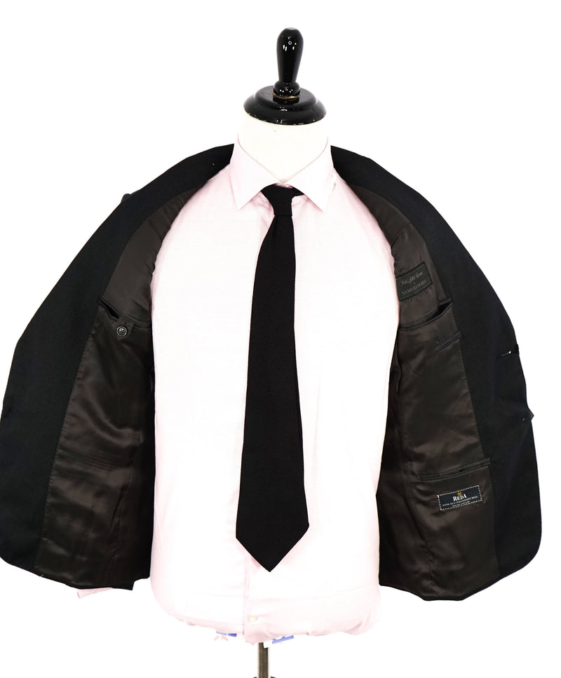 SAMUELSOHN - "REDA" Super 120's Performance Wool Charcoal Suit - 44L