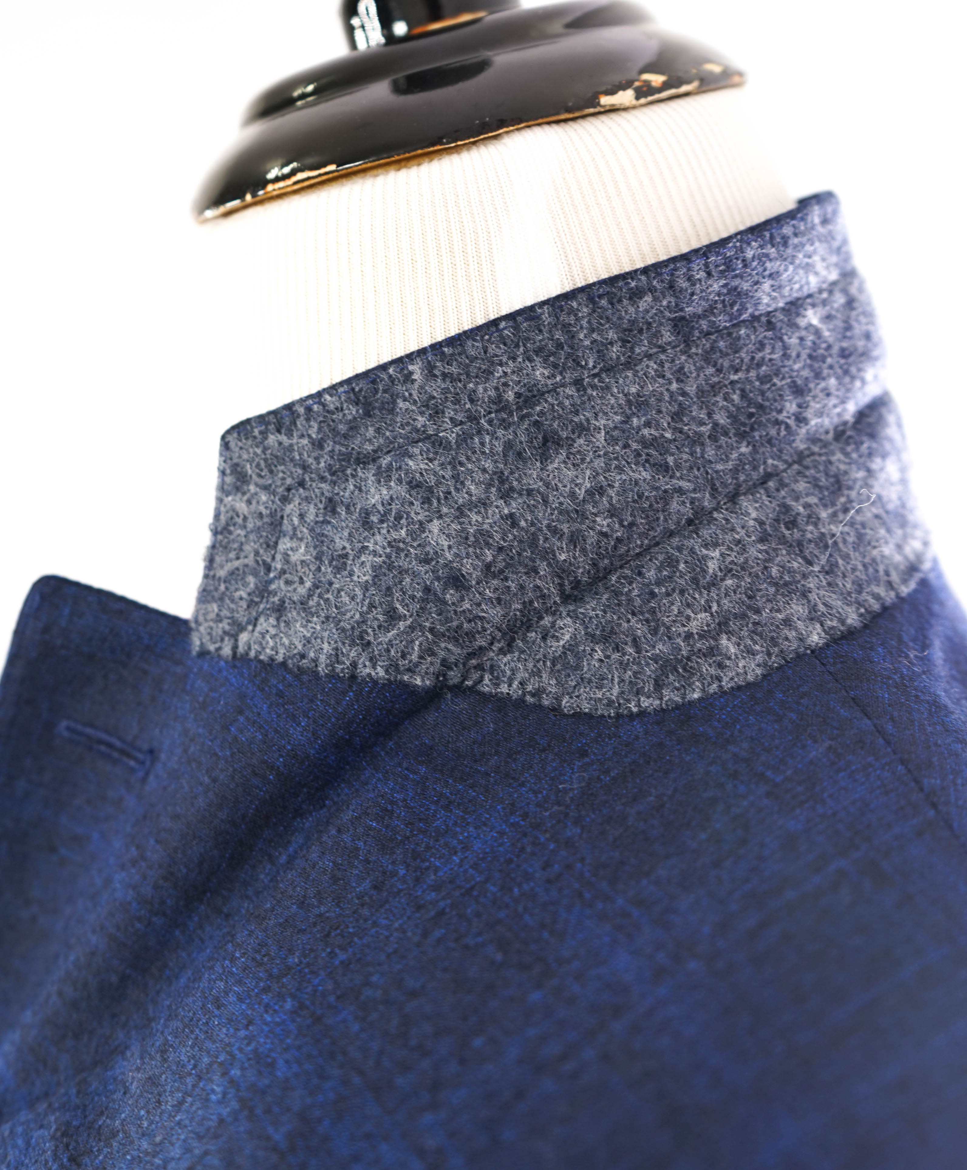 $1,895 CANALI - "STRETCH" Gray/Blue Abstract Check Blazer - 44R