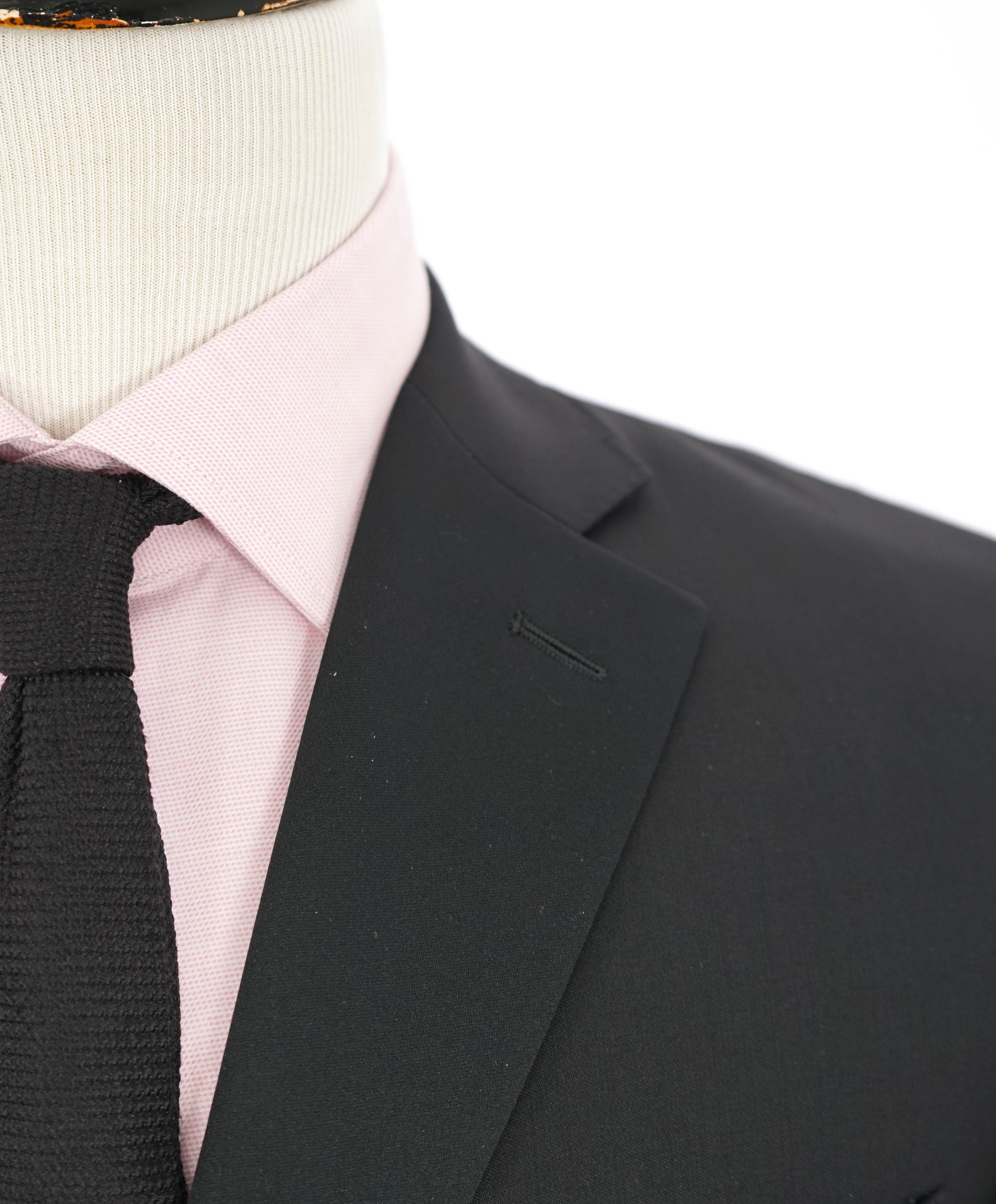 CANALI - Black *CLOSET STAPLE* Notch Lapel Tuxedo Suit - 44S