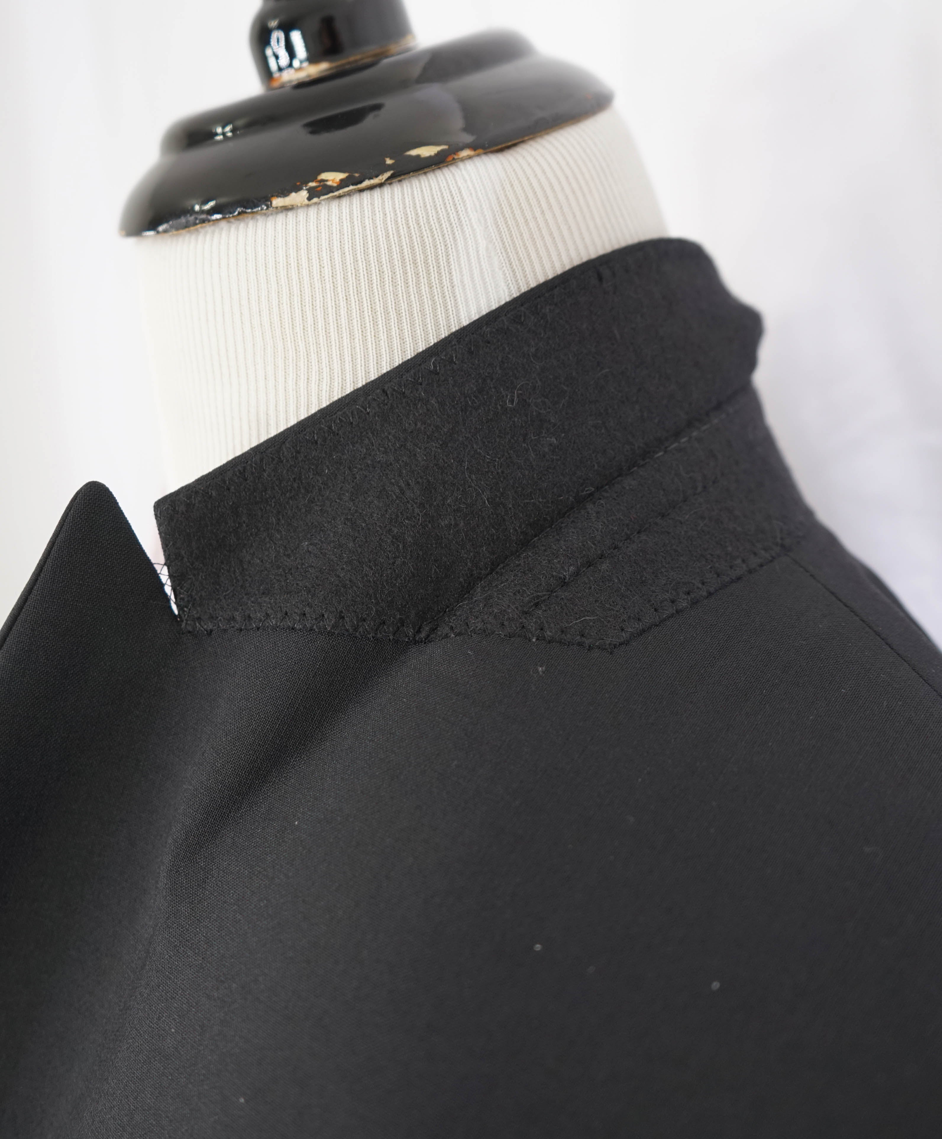 $1,995 EMPORIO ARMANI - “M LINE” 1-Btn Peak Lapel Tuxedo Suit - 44L