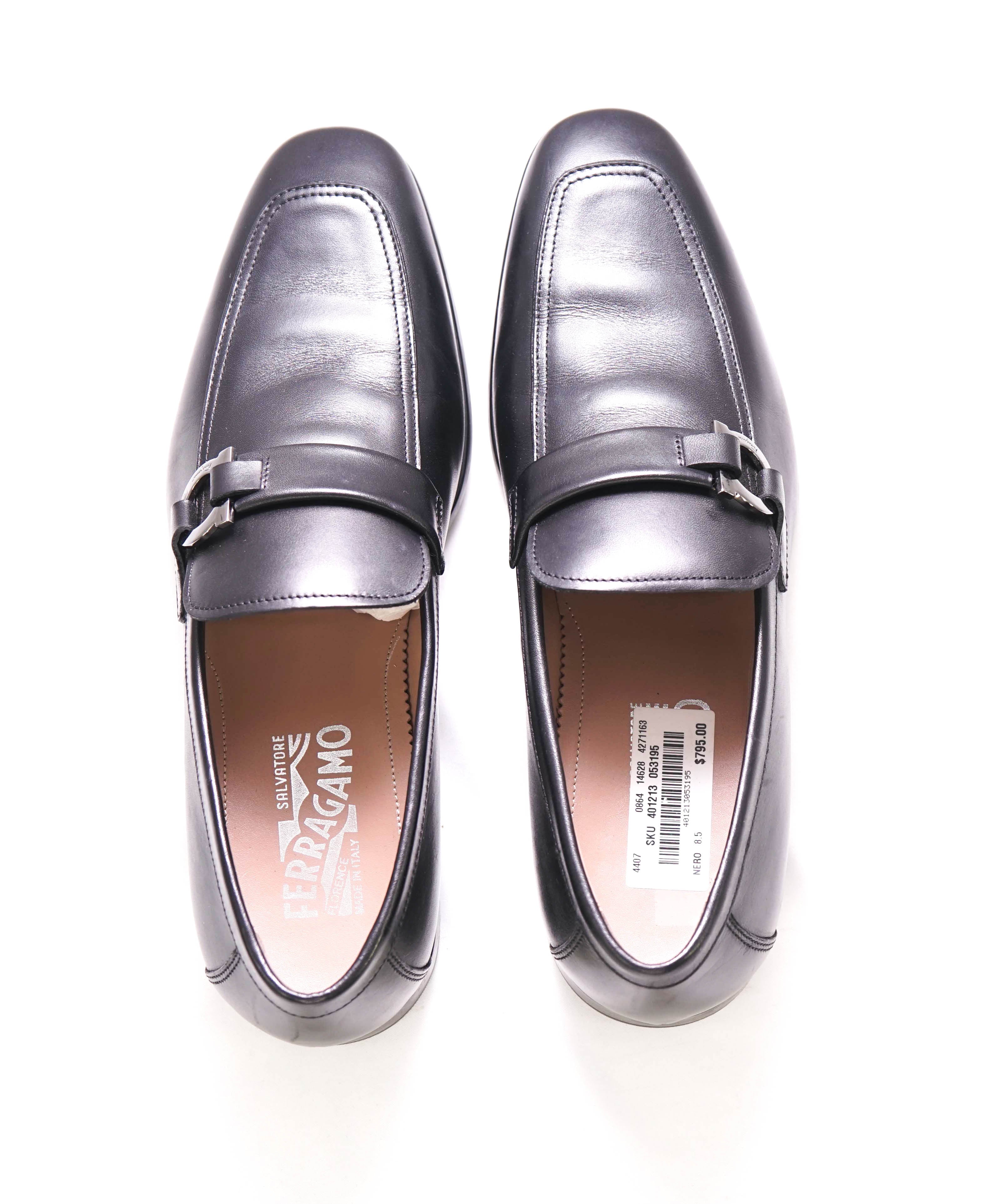 $795 SALVATORE FERRAGAMO - Blacka Gancini Bit Loafer - 8.5 D US