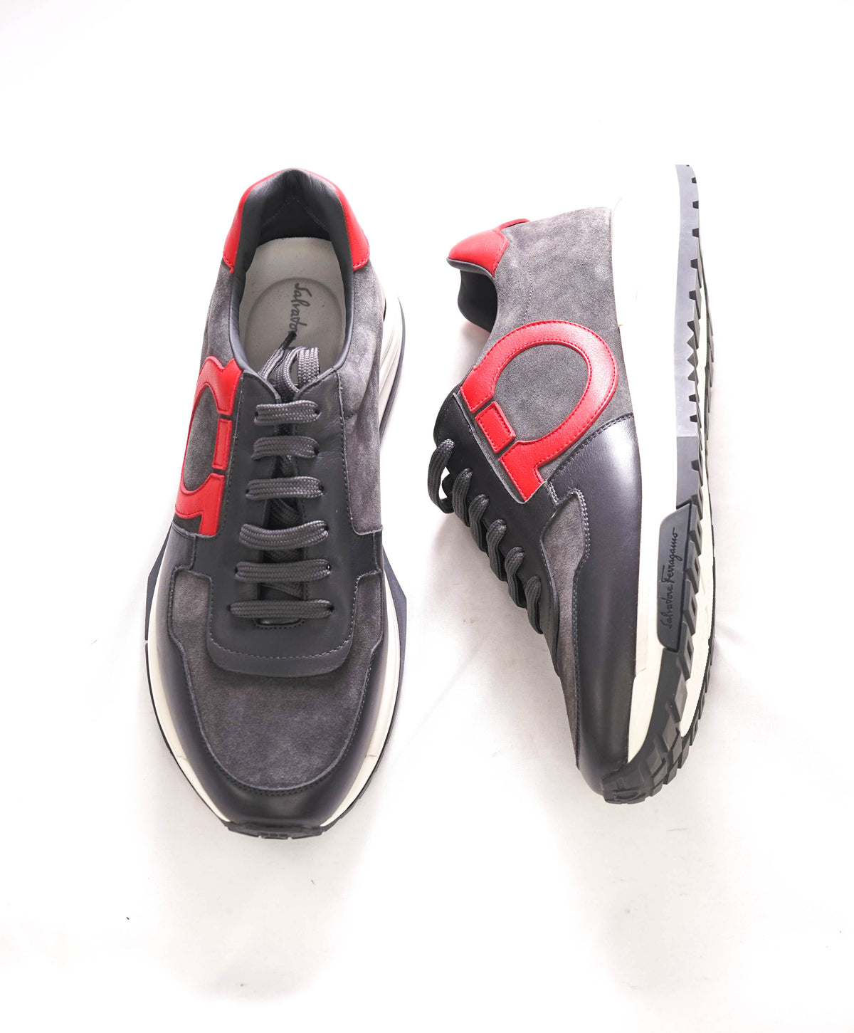 SALVATORE FERRAGAMO - BROOKLYN *GANCINI* Gray/White/Red 