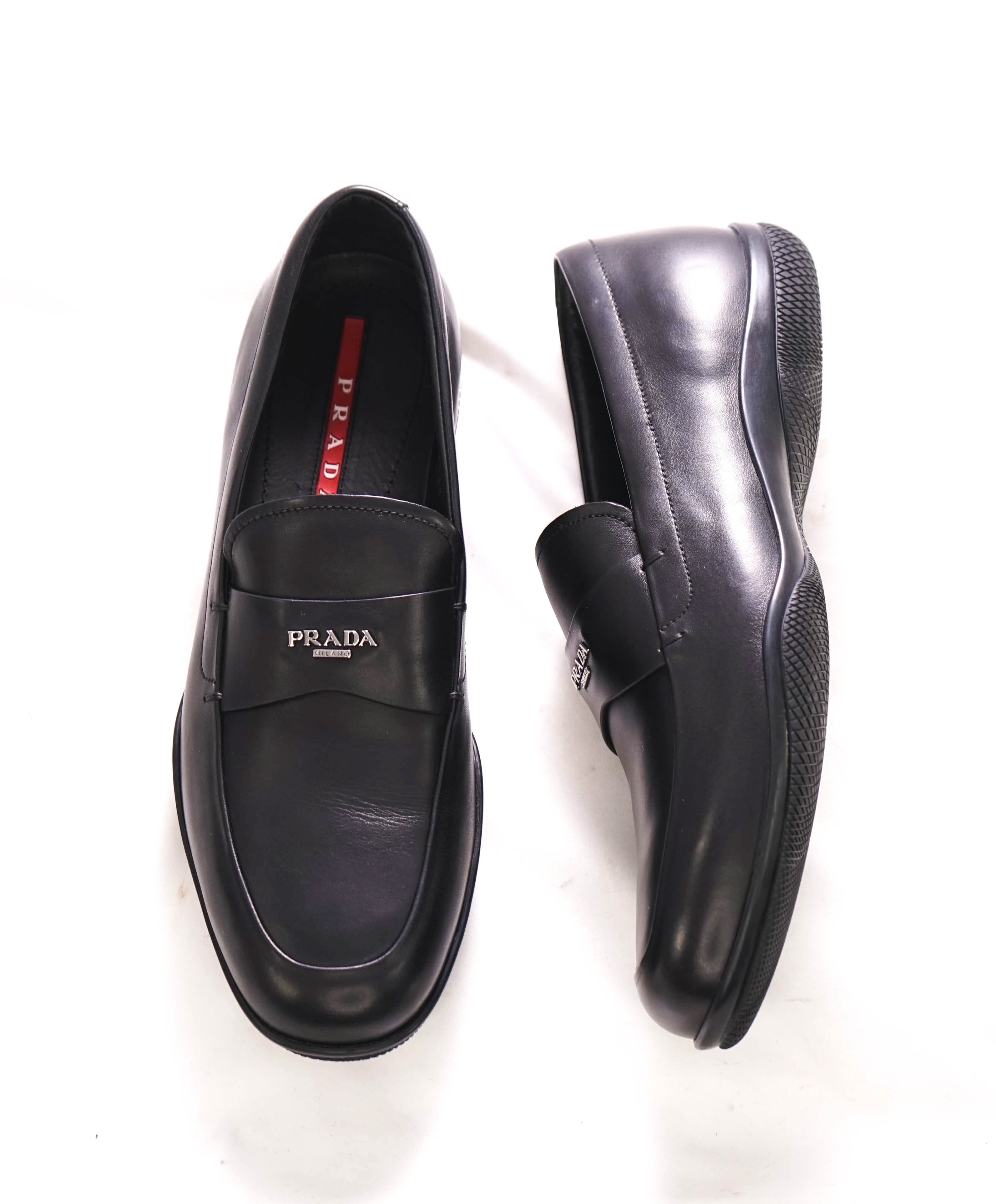$850 PRADA - *LINEA ROSSA* Black Slip On Logo Vamp Loafer - 8 US (7 Prada)