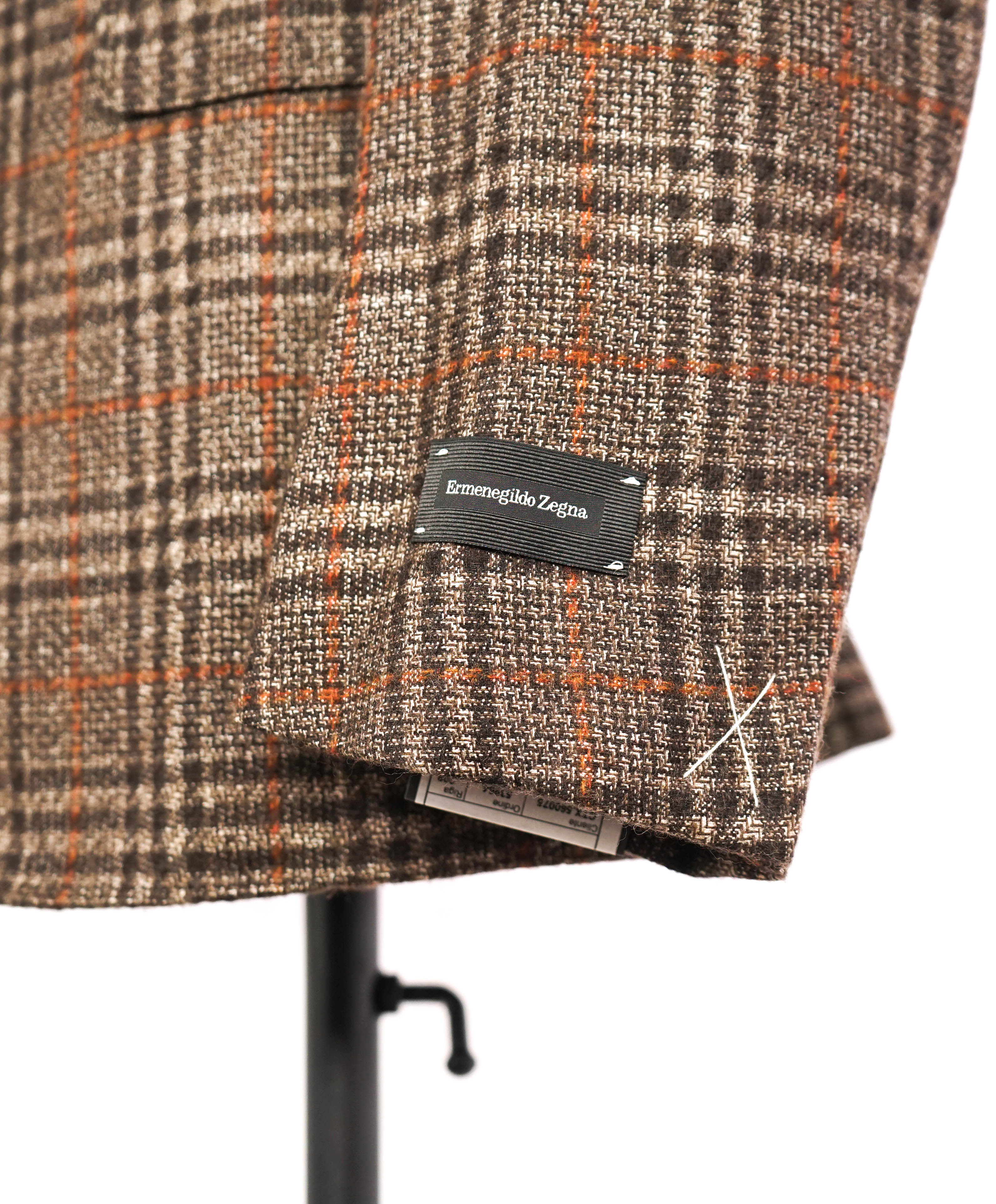 $4,650 ERMENEGILDO ZEGNA- "ZERO WEIGHT" Cashmere/Silk Brown Check Blazer- 44R