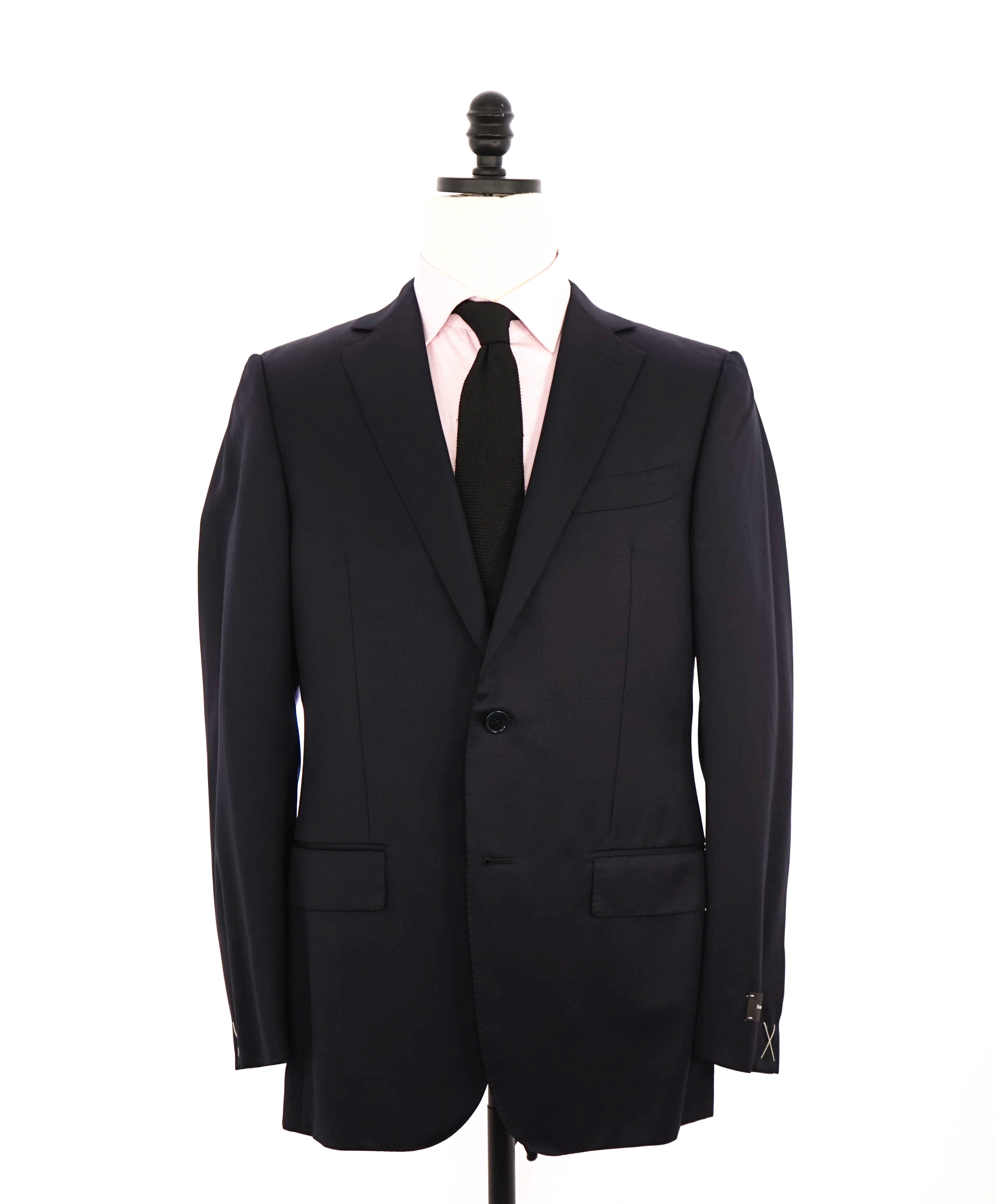 $3,250 ERMENEGILDO ZEGNA - "MULTISEASON" *Closet Staple* Navy Suit - 38R 33W
