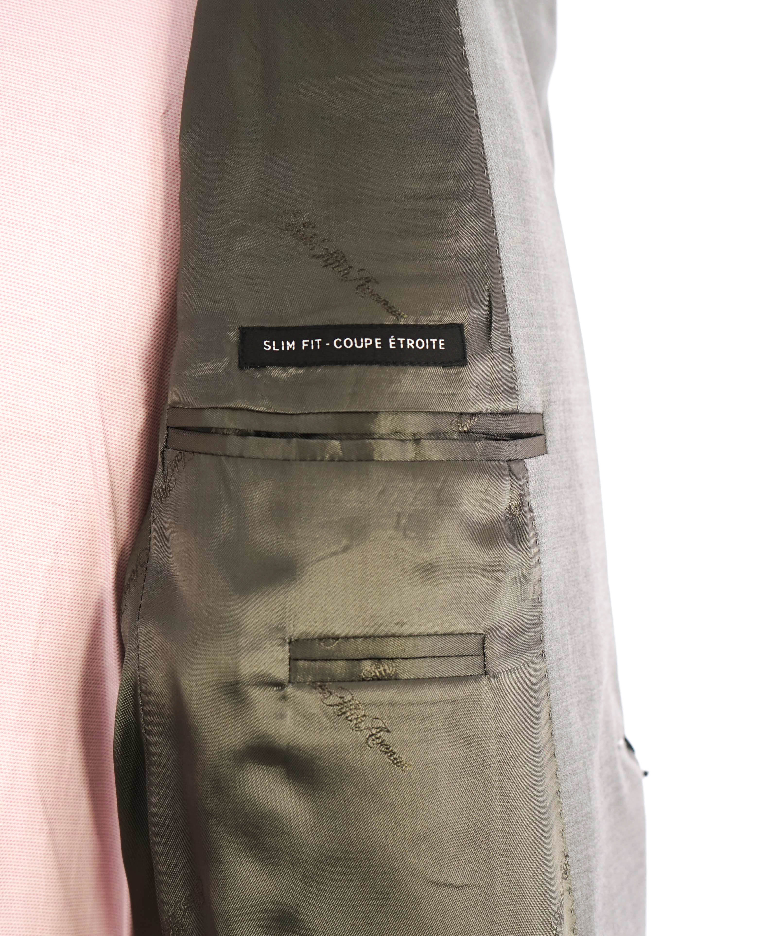 SAKS FIFTH AVENUE - ERMENEGILDO ZEGNA "Slim" Gray WOOL Blazer - 40L