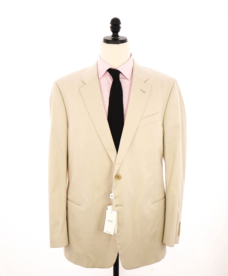 $1,995 ARMANI COLLEZIONI - “G Line” COTTON/SILK Ivory Summer Suit - 46R